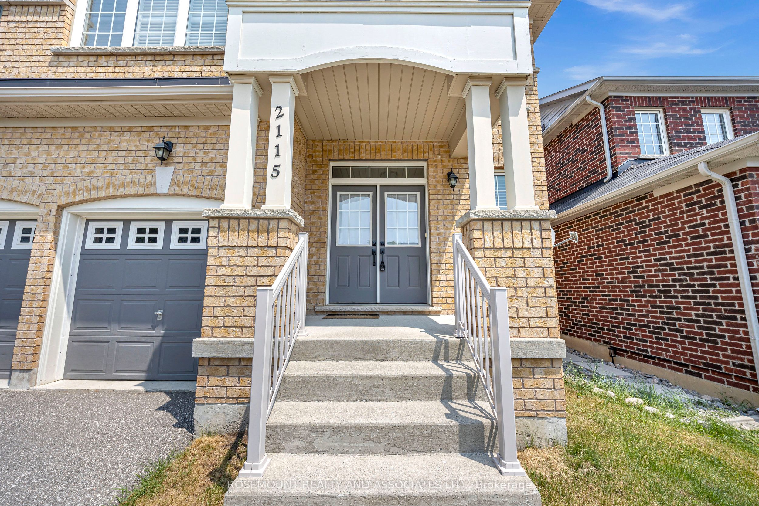 2115 Rudell Road Property Photo 6