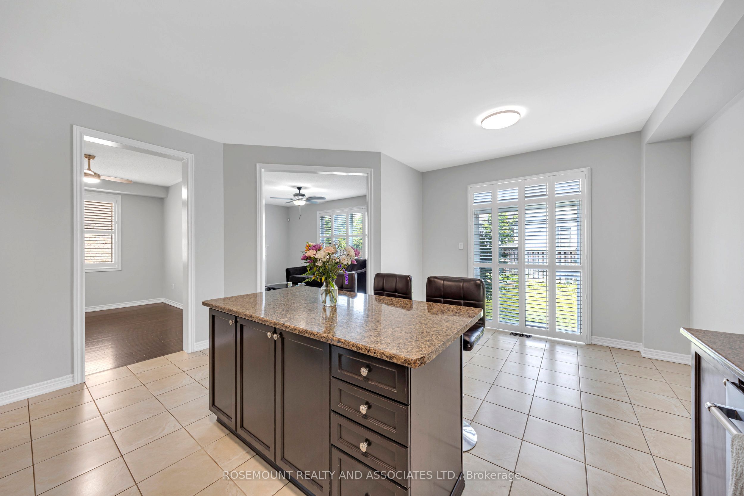 2115 Rudell Road Property Photo 21