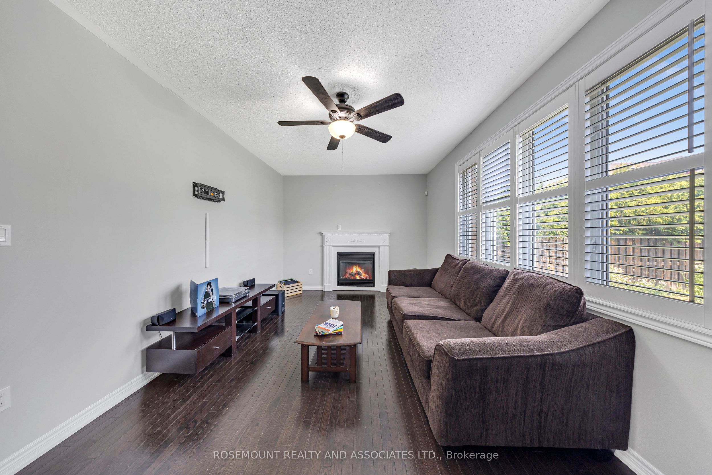 2115 Rudell Road Property Photo 23