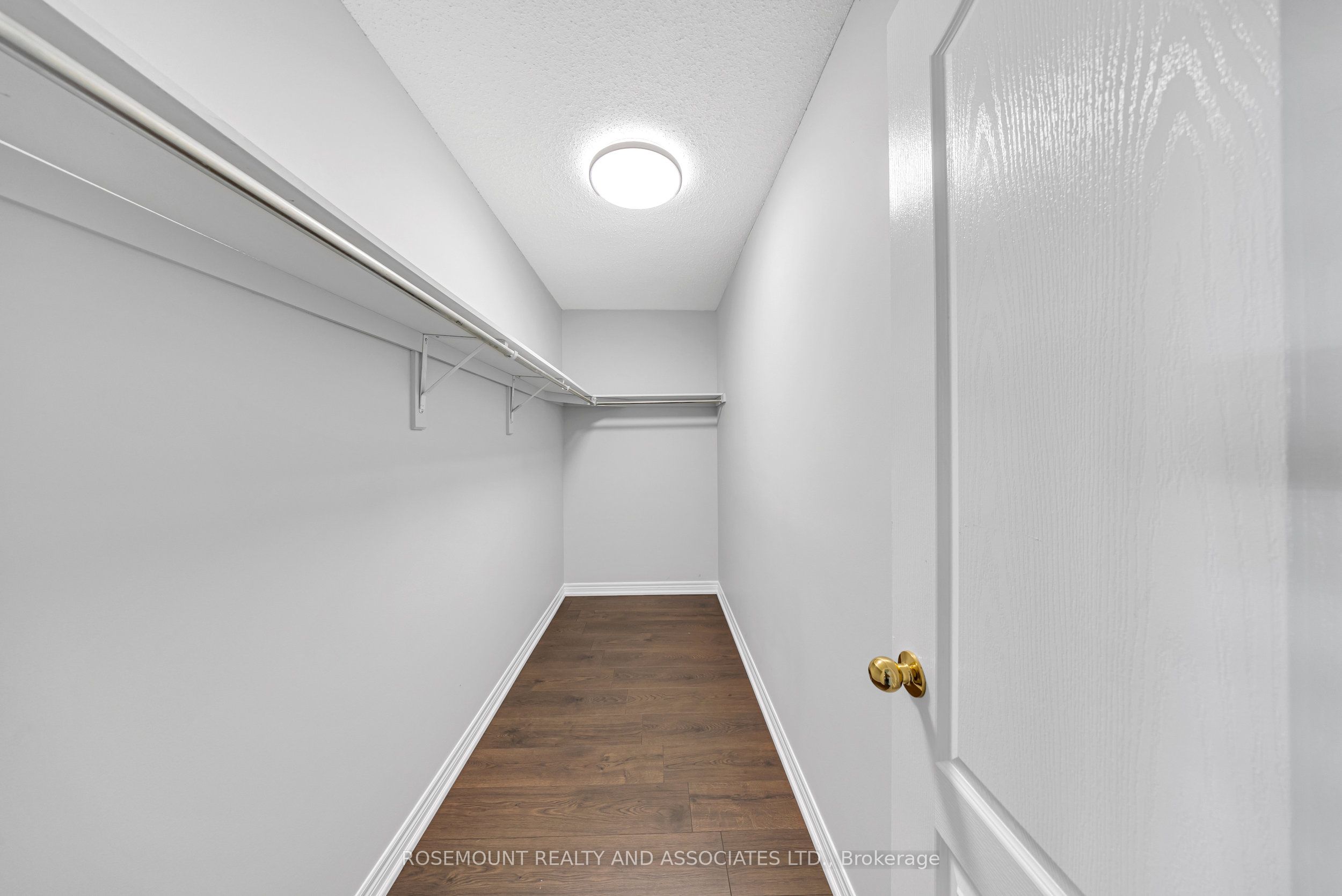 2115 Rudell Road Property Photo 33
