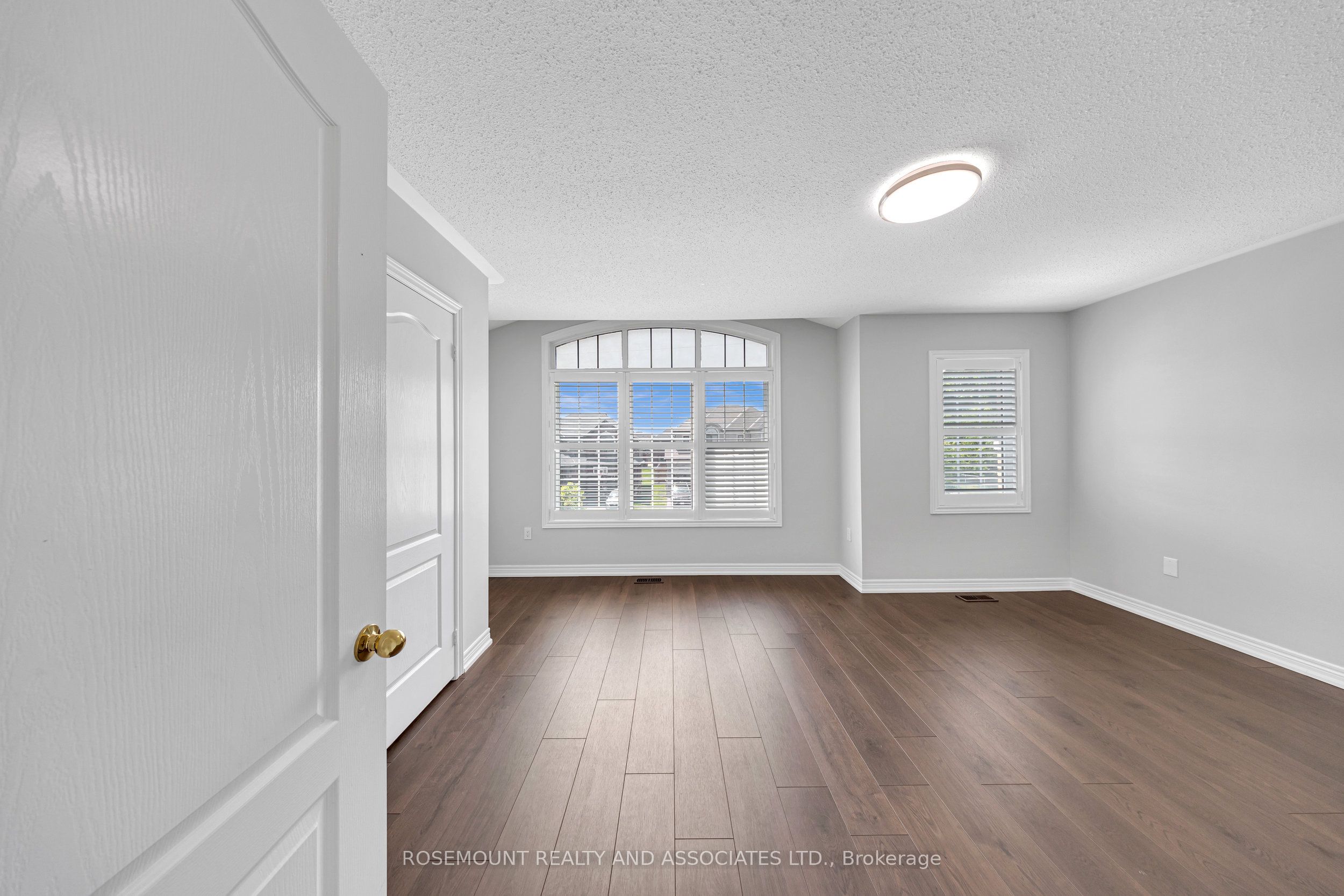 2115 Rudell Road Property Photo 37
