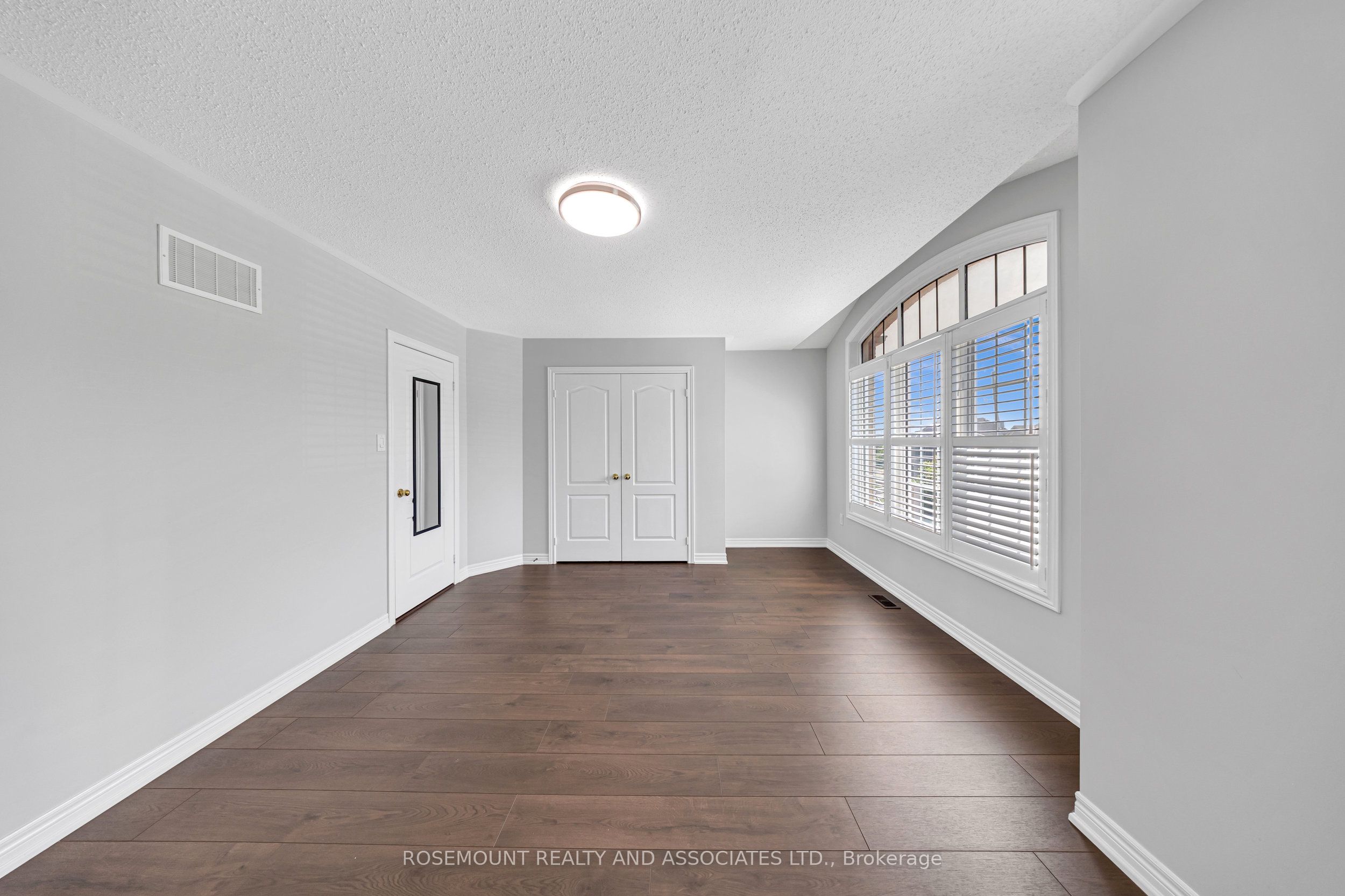2115 Rudell Road Property Photo 39