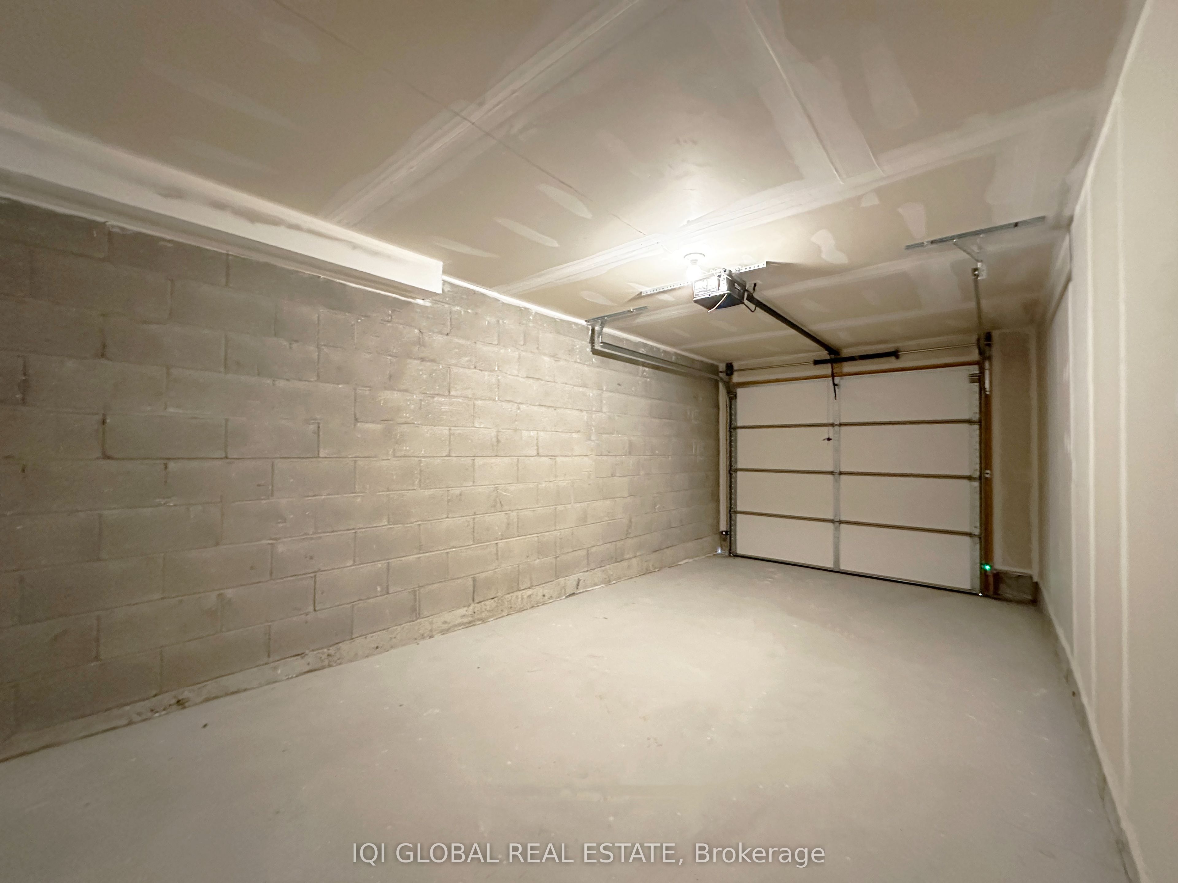 1655 Palmers Sawmill Road 209 Property Photo 18