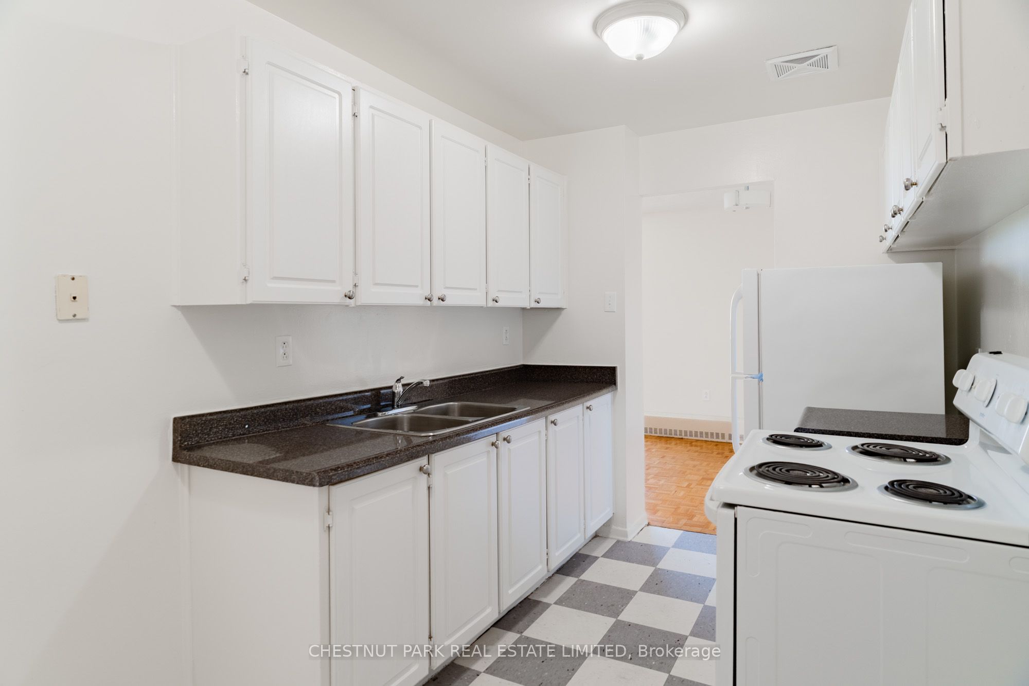 3700 Lawrence Avenue E 1106 Property Photo 22