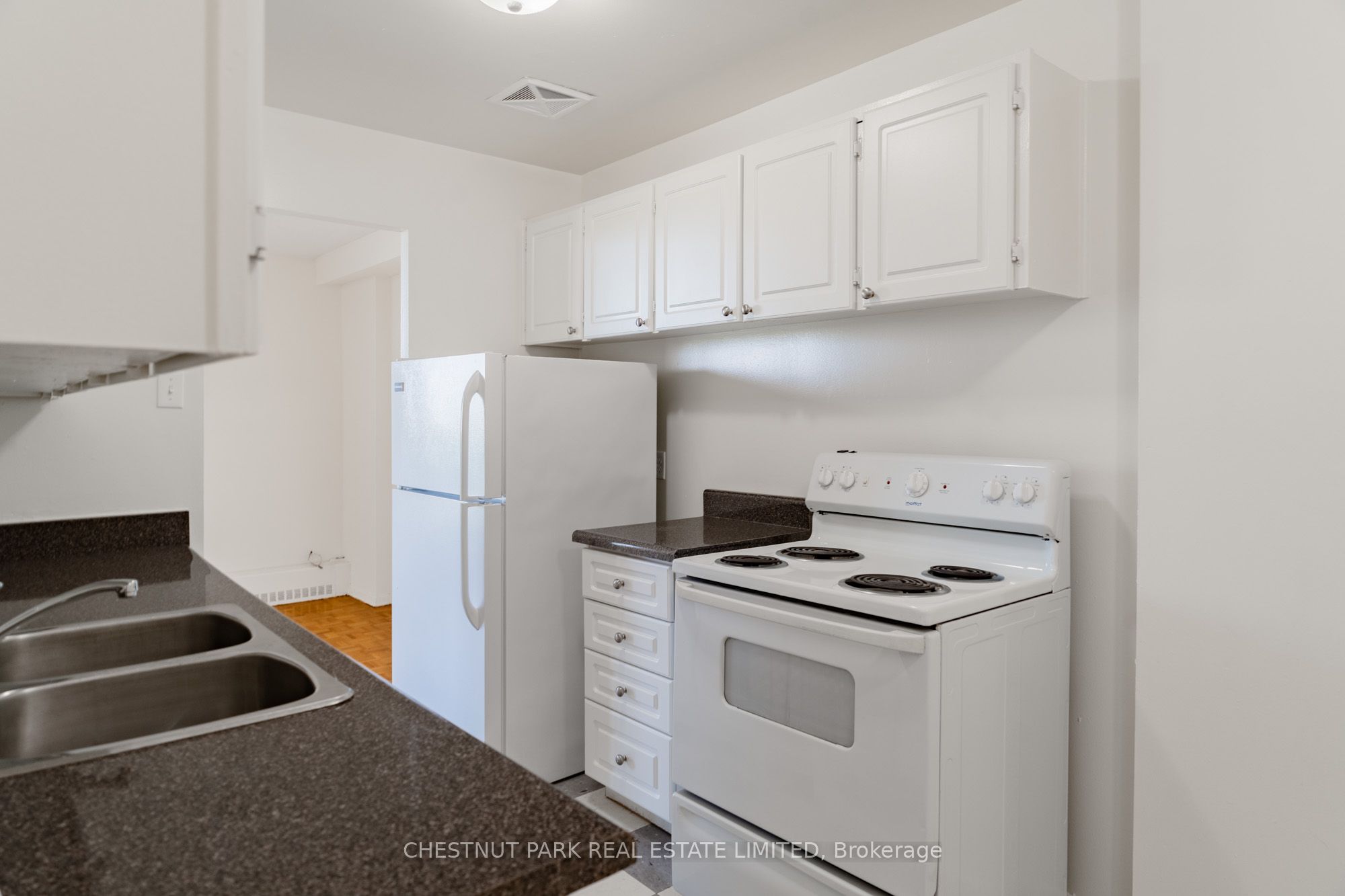 3700 Lawrence Avenue E 1106 Property Photo 23