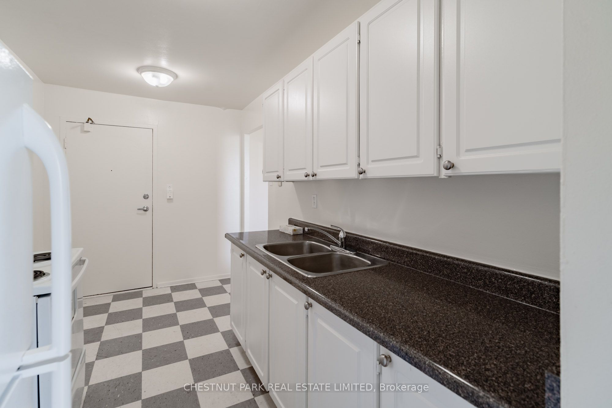 3700 Lawrence Avenue E 1106 Property Photo 24