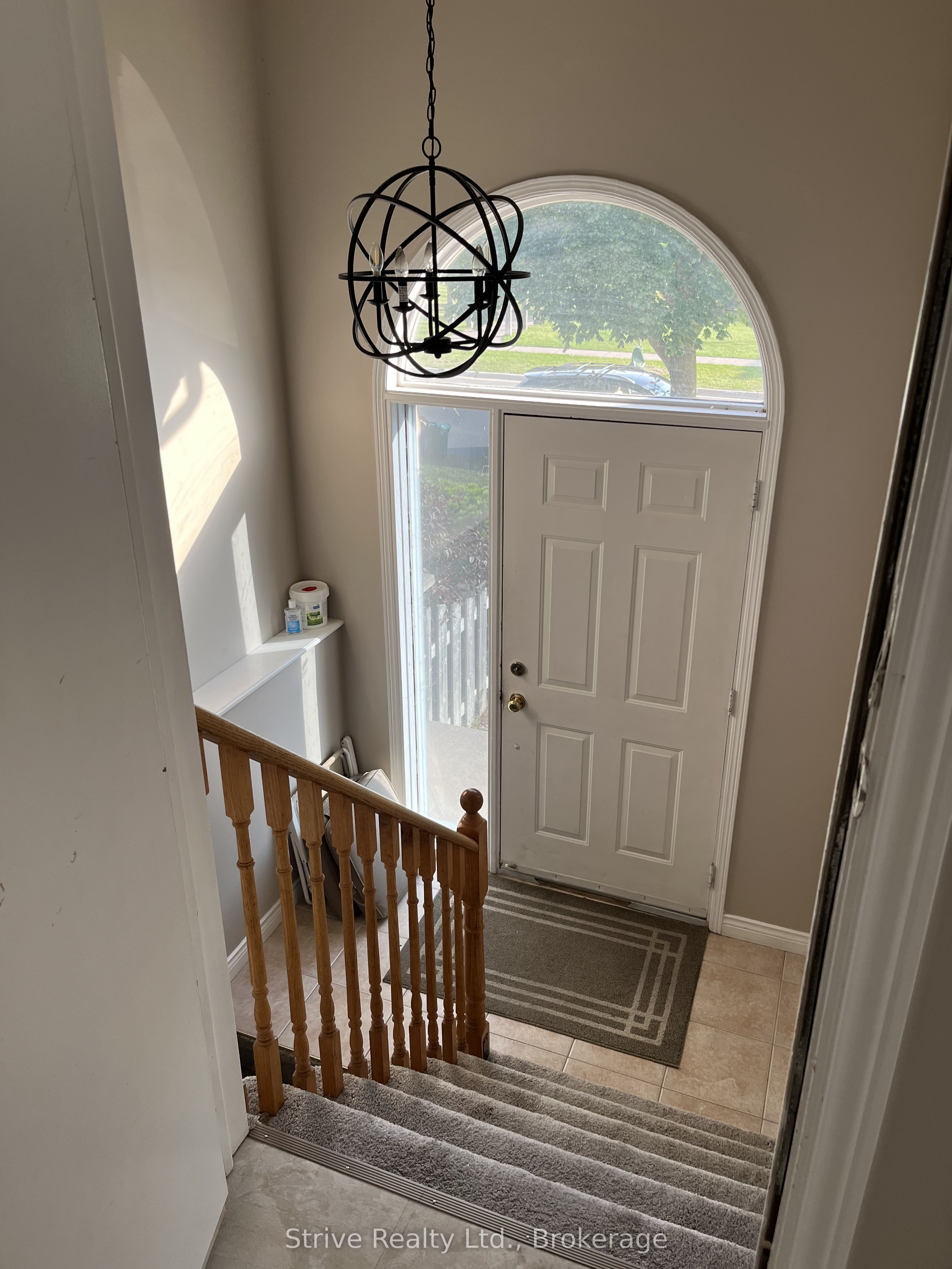 1013 Attersley Drive Property Photo 2