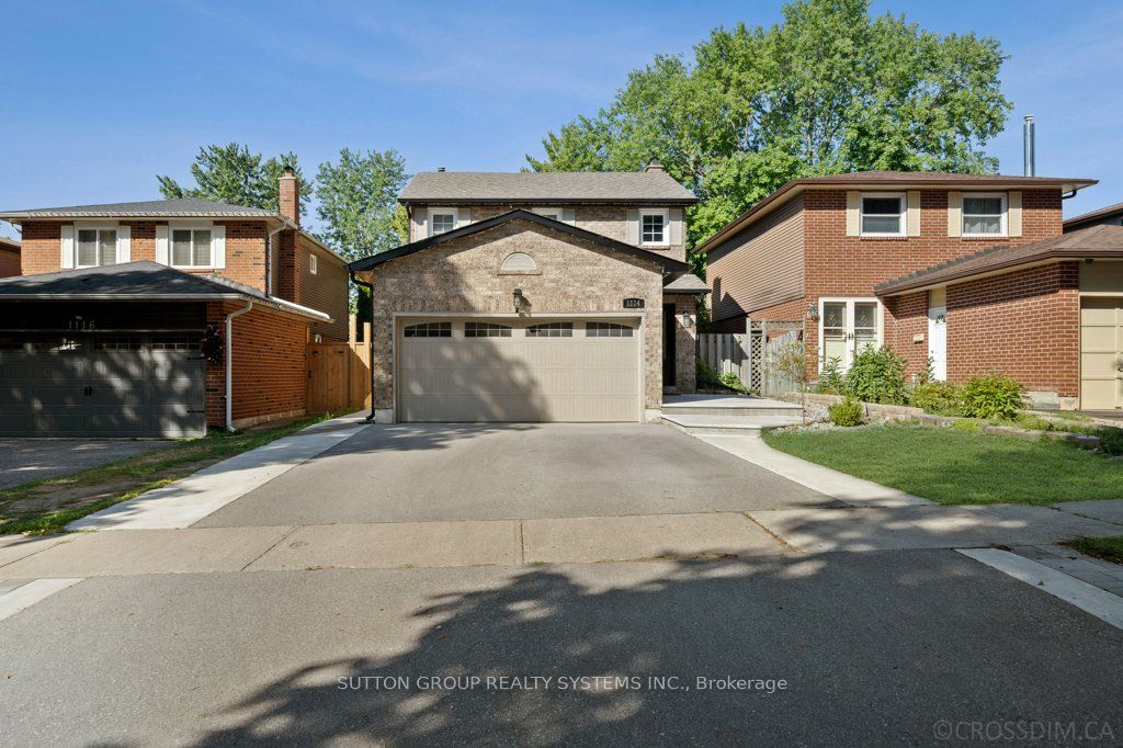 1114 Cedarcroft Crescent Property Photo 1