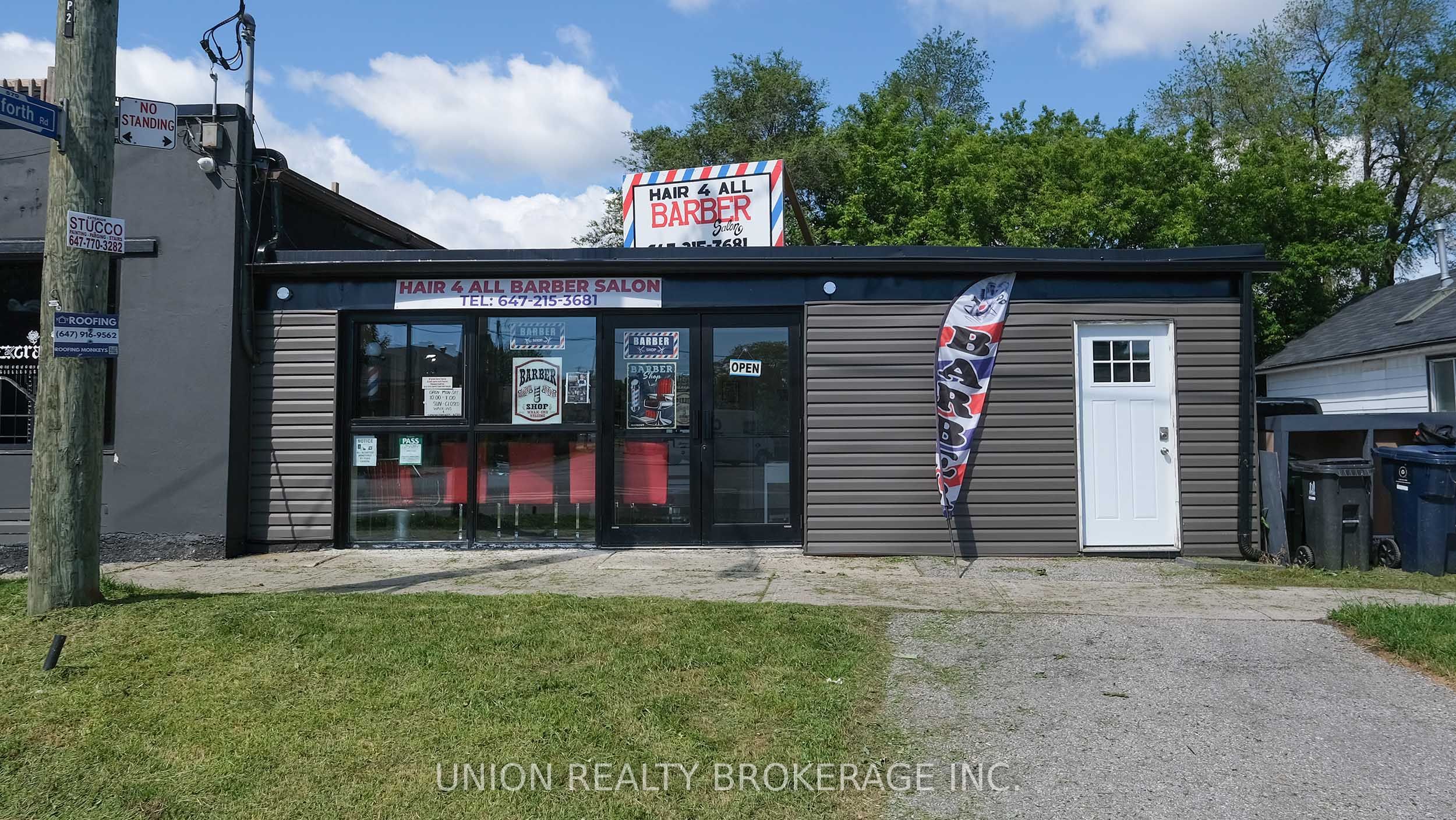 582 Danforth Road Property Photo 5