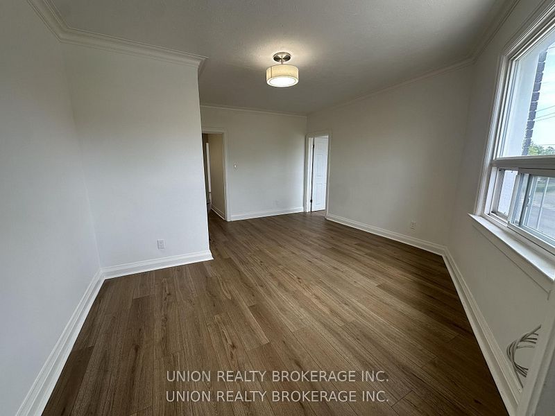 582 Danforth Road Property Photo 7