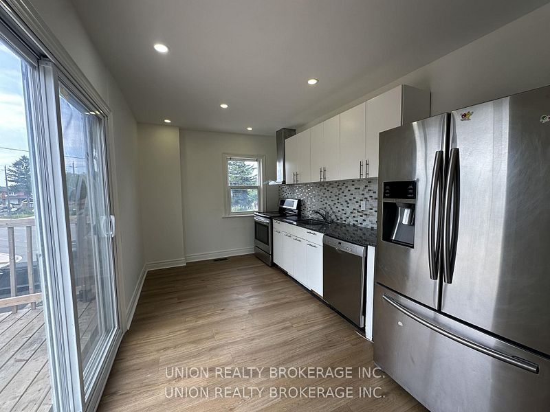 582 Danforth Road Property Photo 10