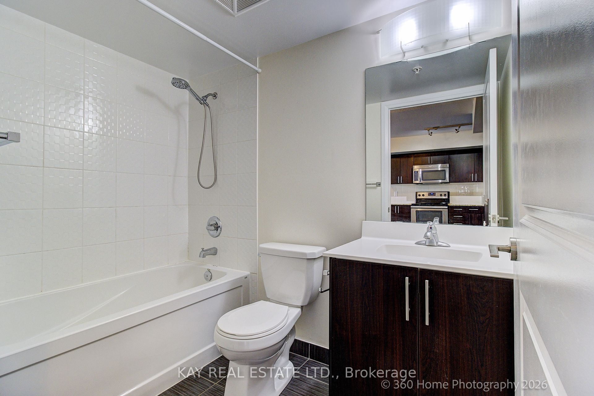 3520 Danforth Avenue 612 Property Photo 11