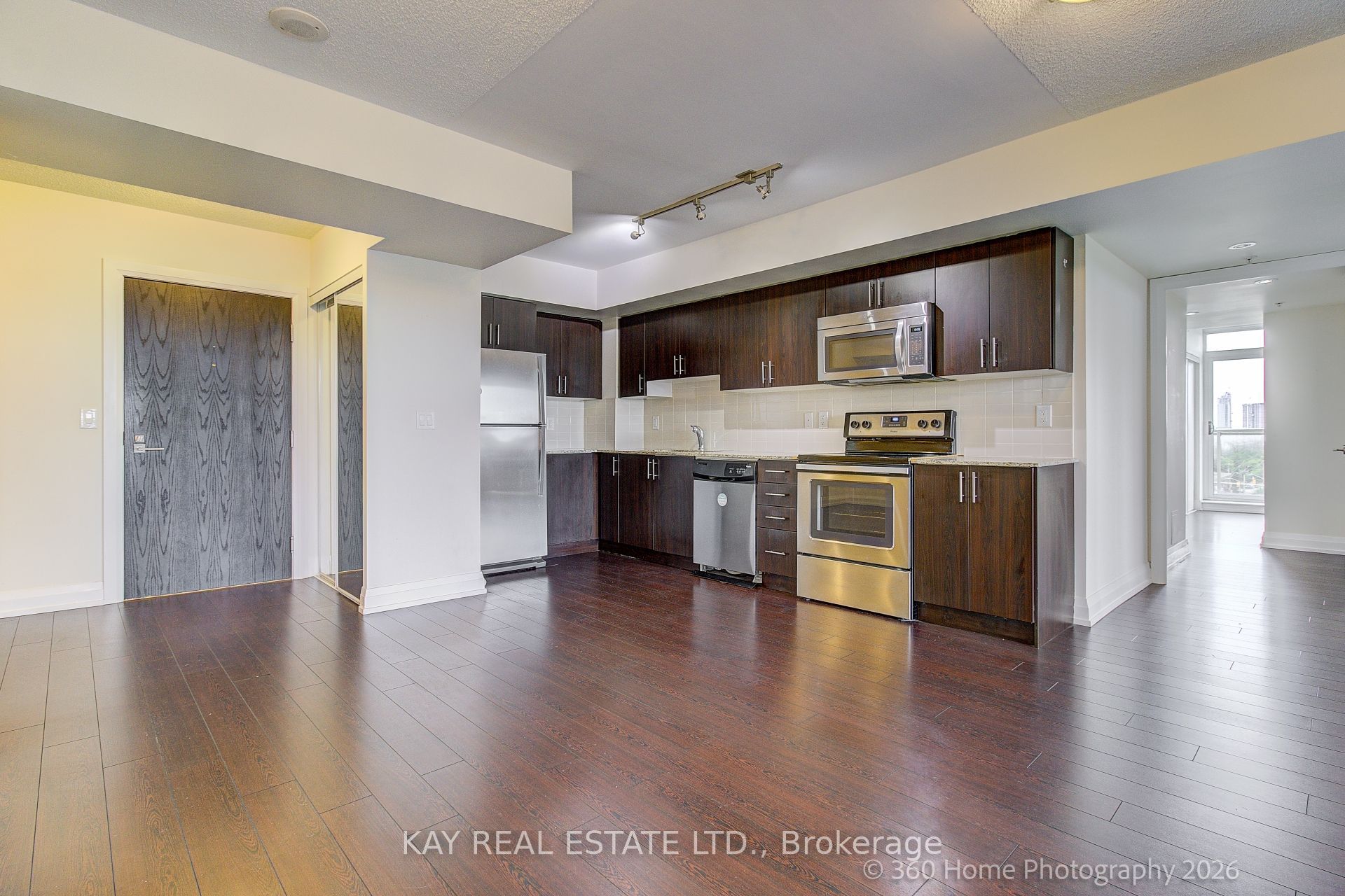 3520 Danforth Avenue 612 Property Photo 12