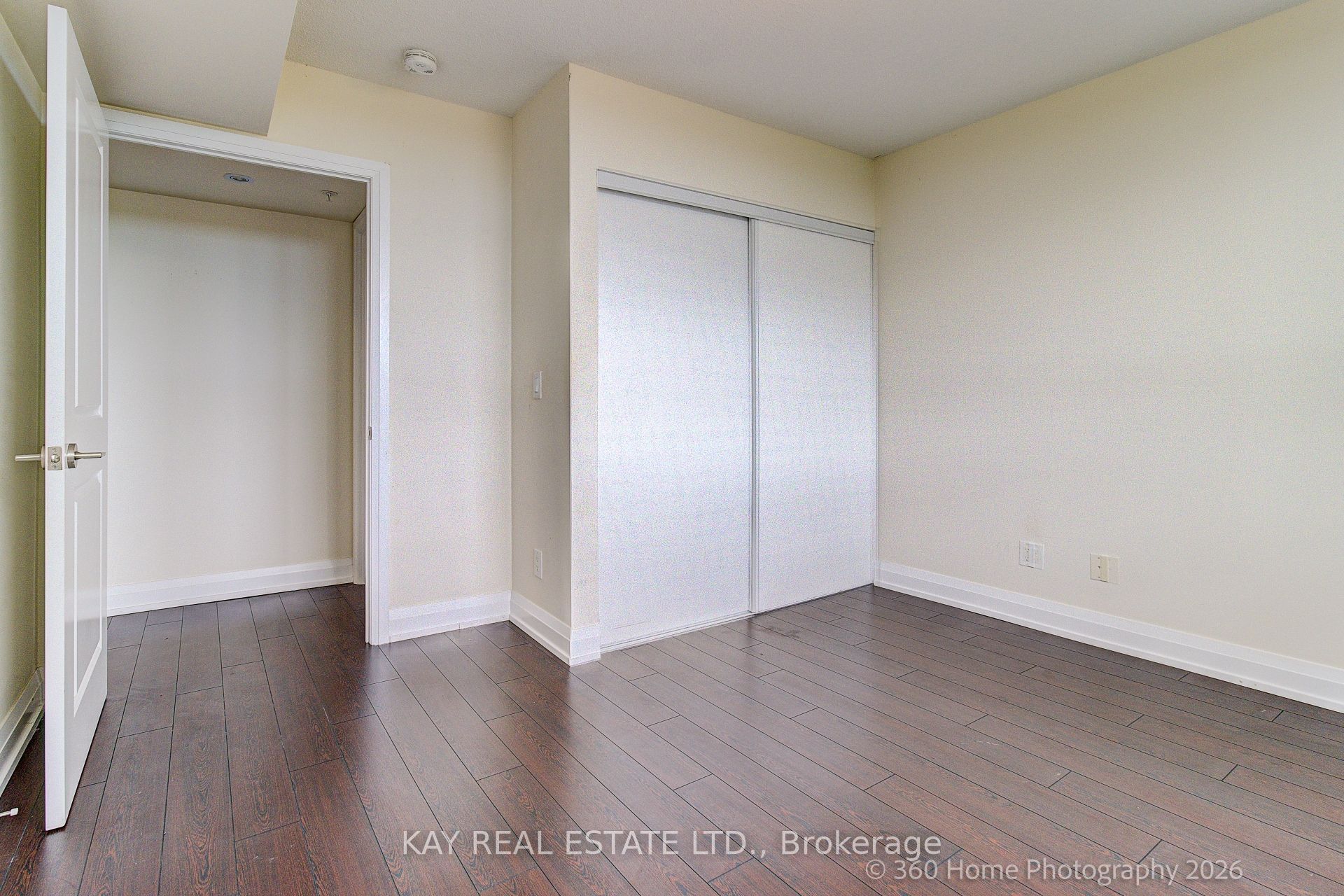 3520 Danforth Avenue 612 Property Photo 19