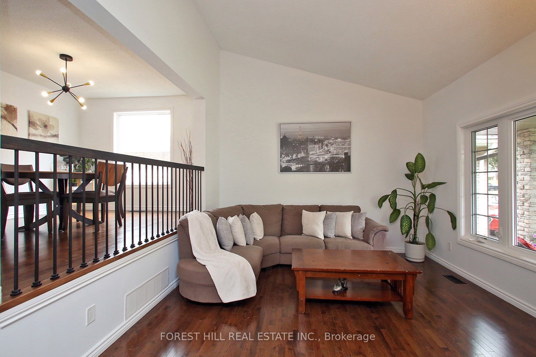 1852 Bowler Drive Property Photo 9