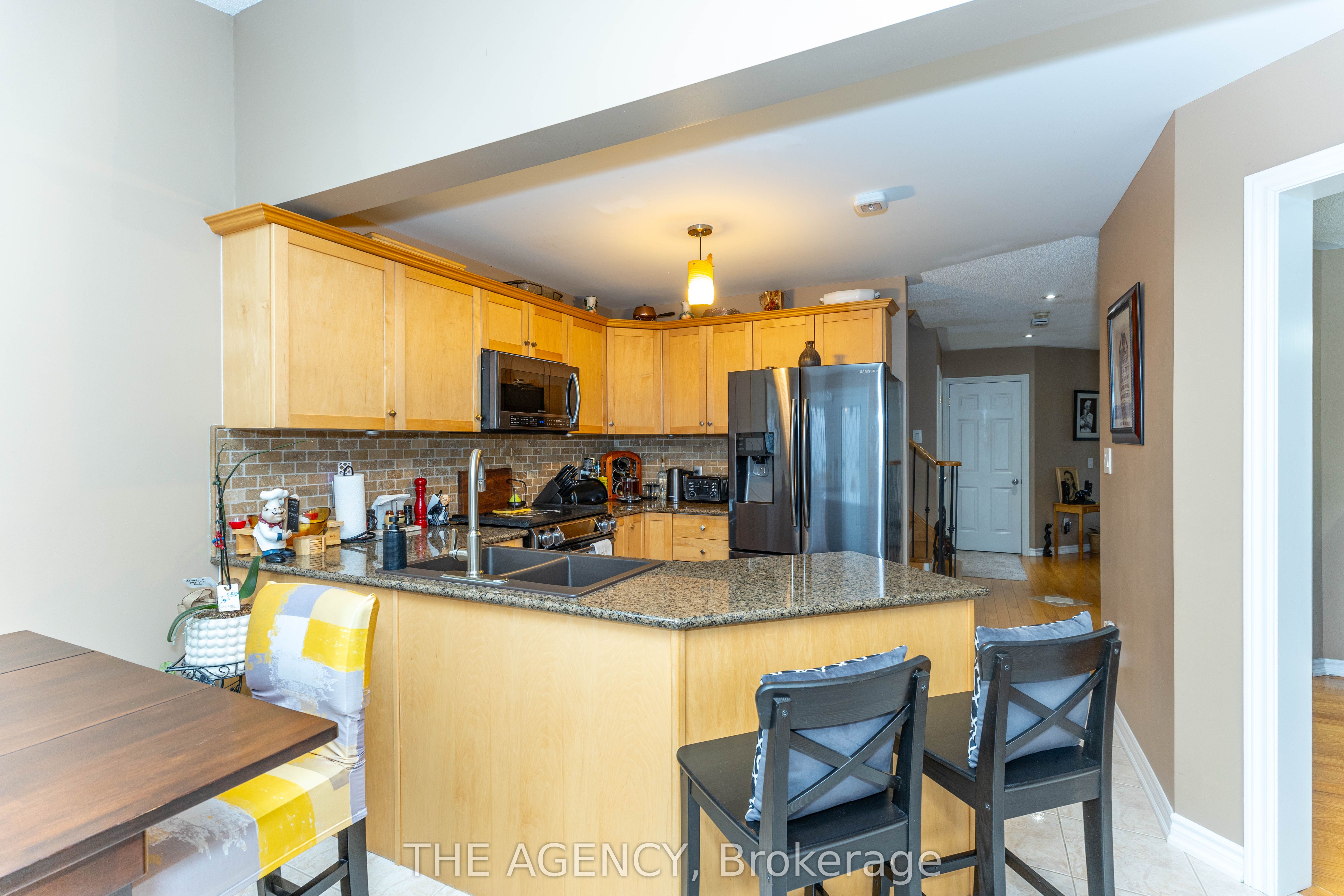 54 Thames Drive Property Photo 14