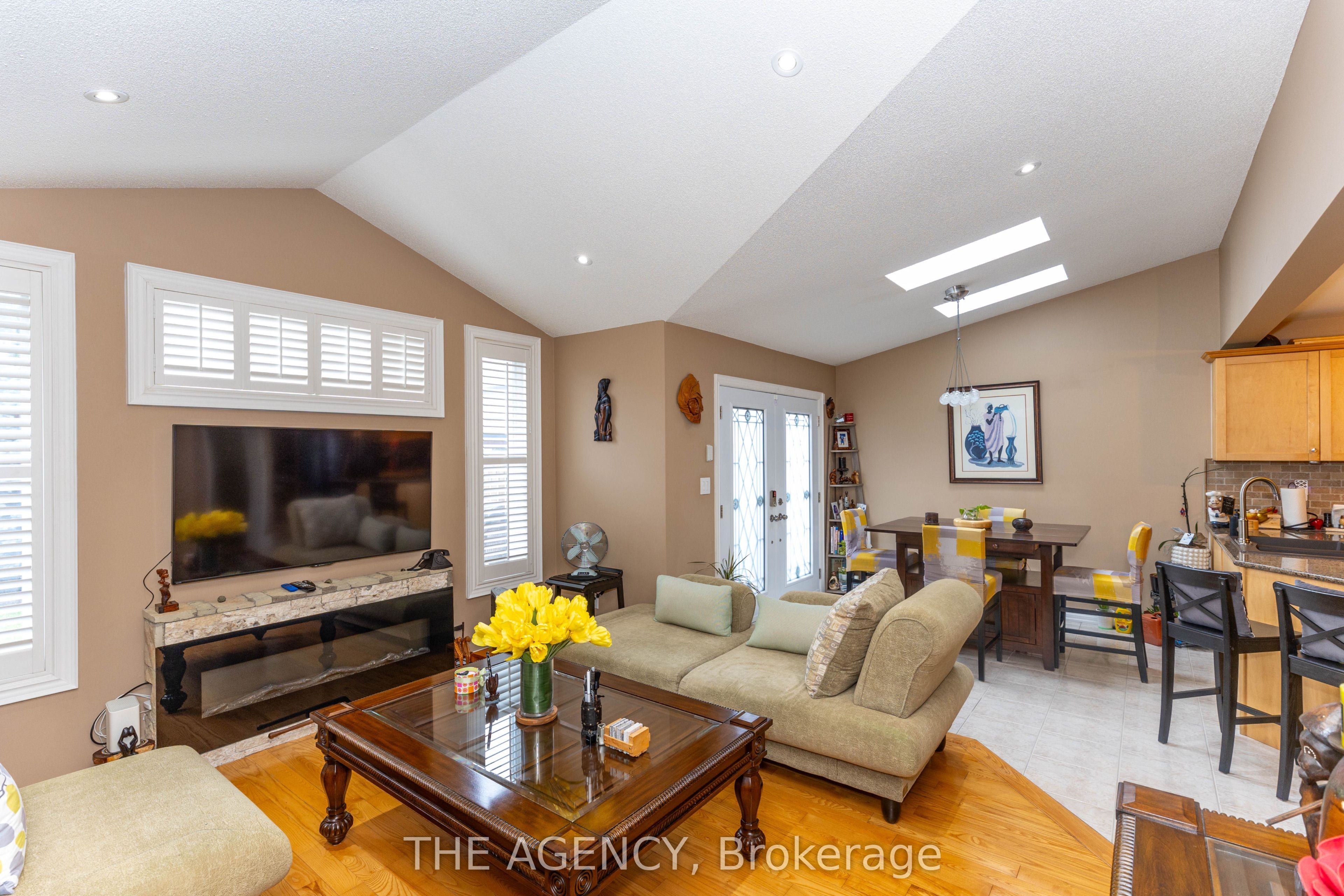 54 Thames Drive Property Photo 19