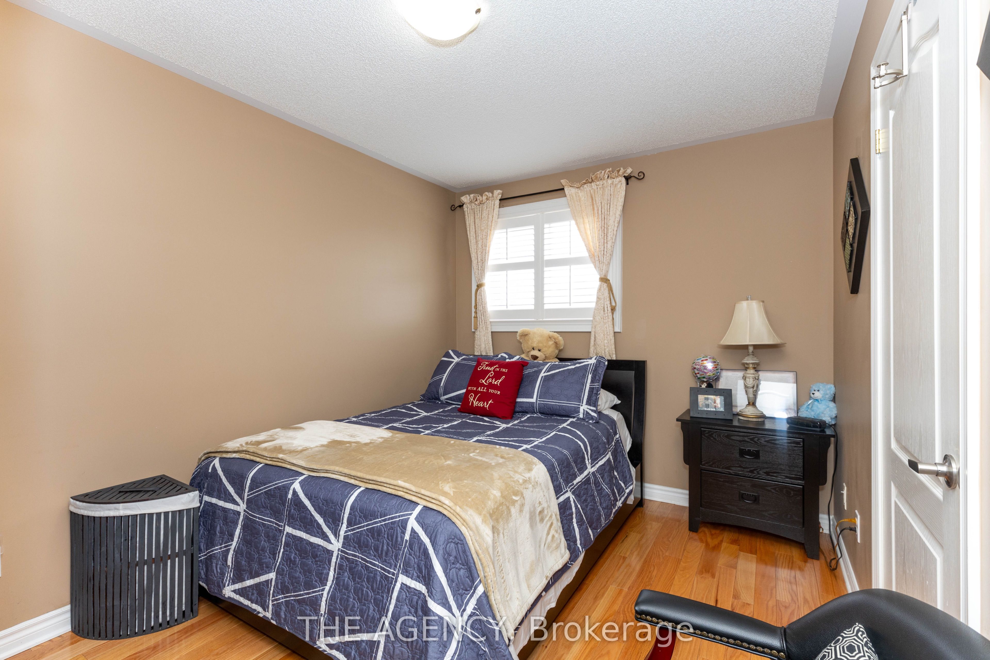 54 Thames Drive Property Photo 29