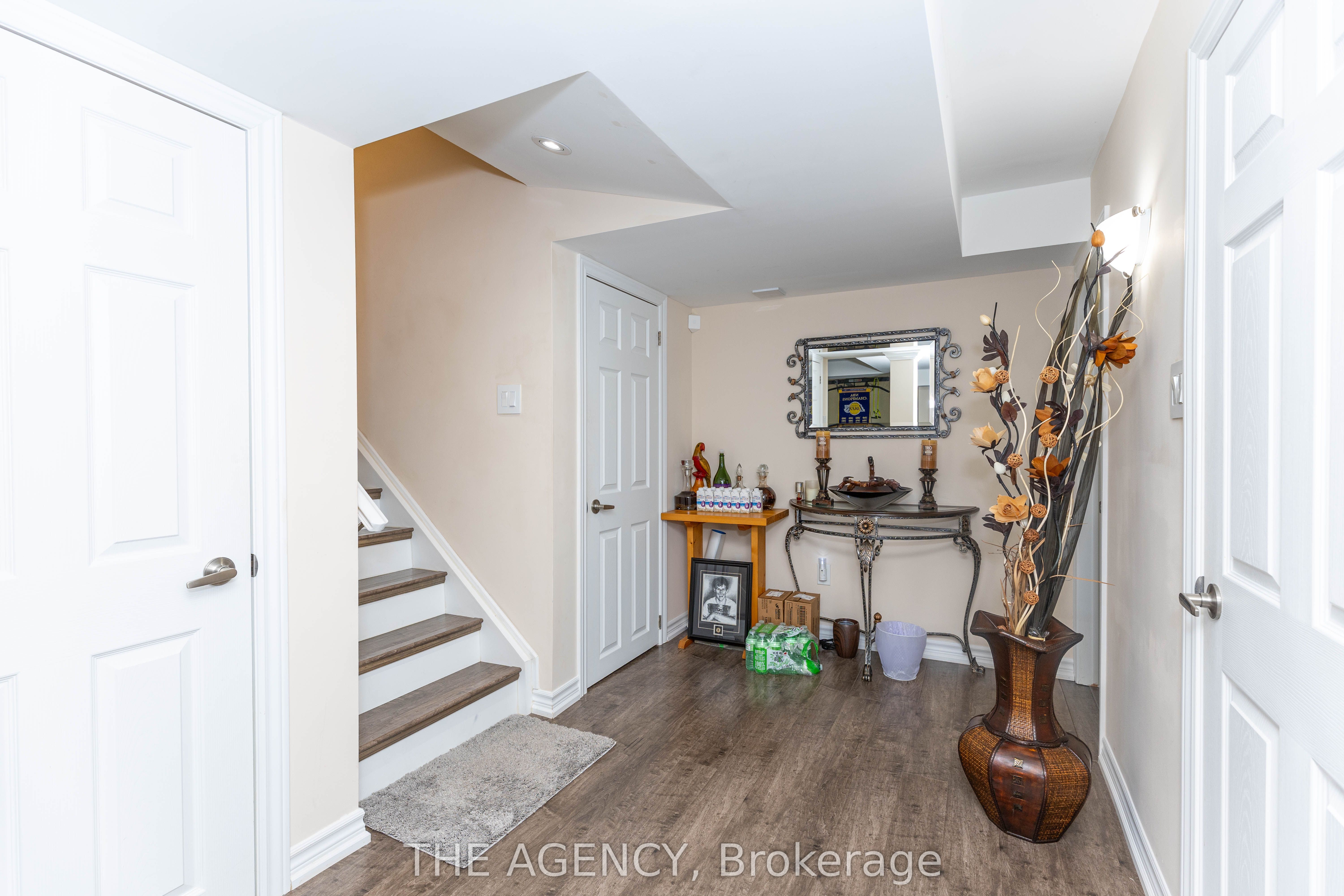 54 Thames Drive Property Photo 31