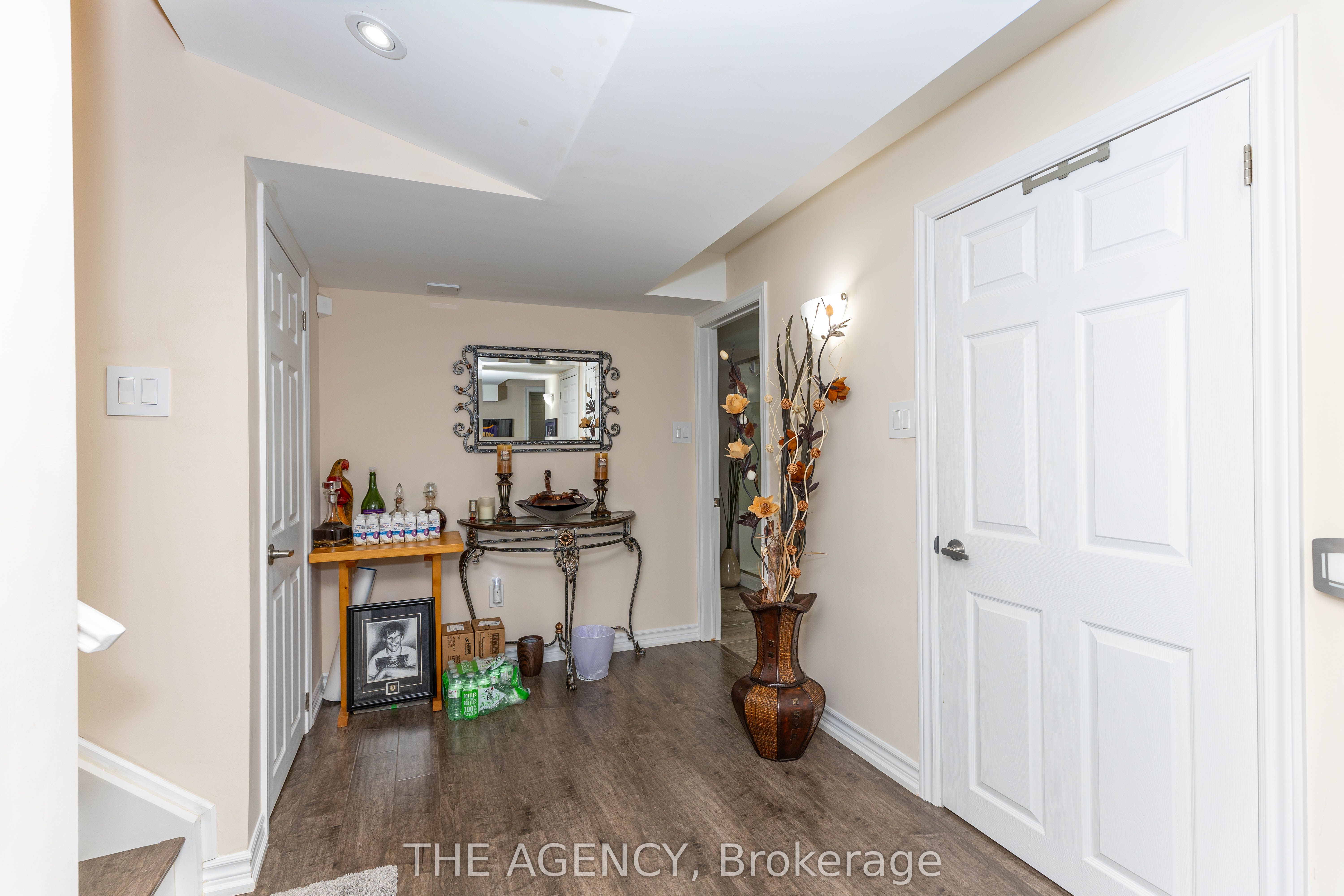54 Thames Drive Property Photo 32