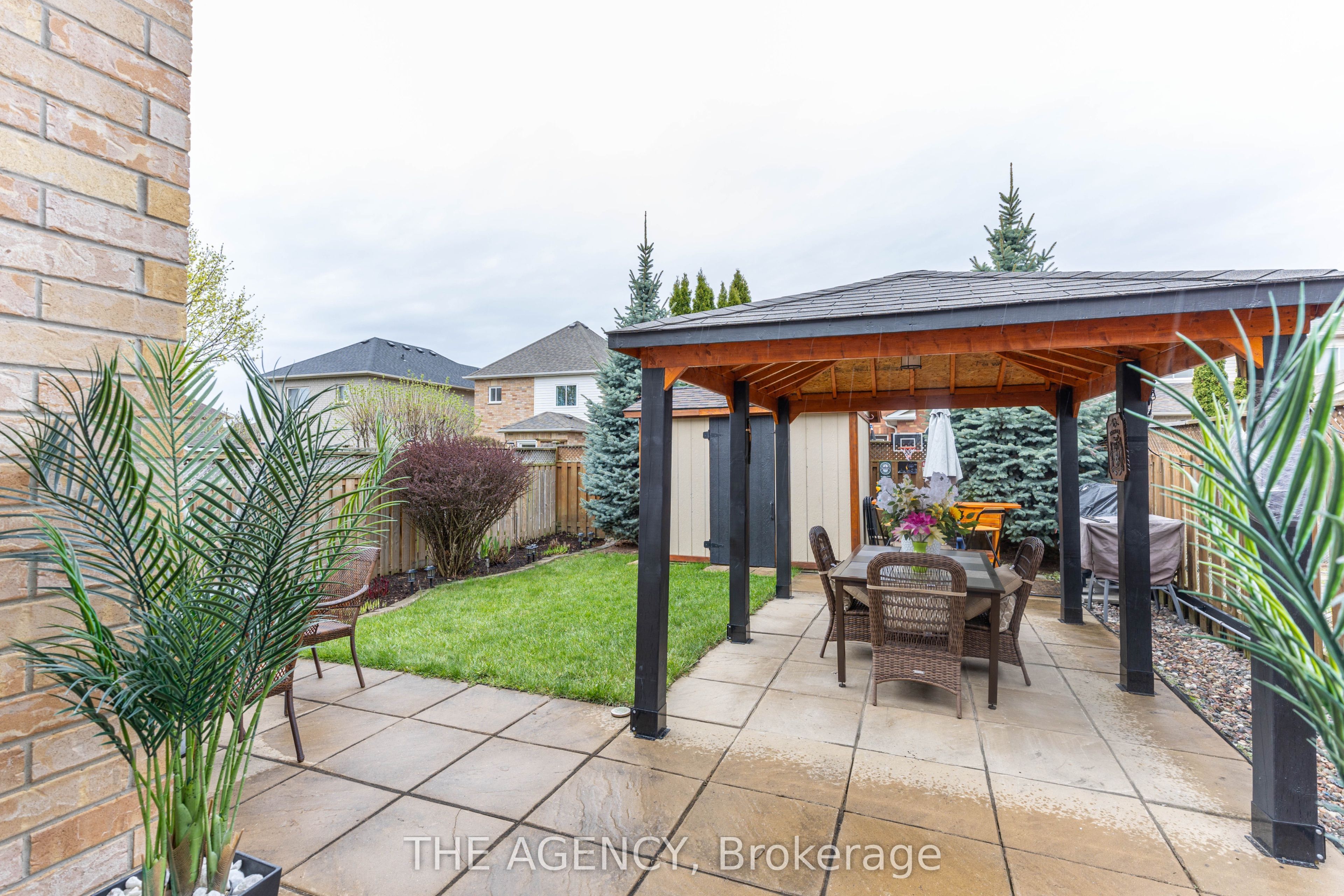54 Thames Drive Property Photo 38