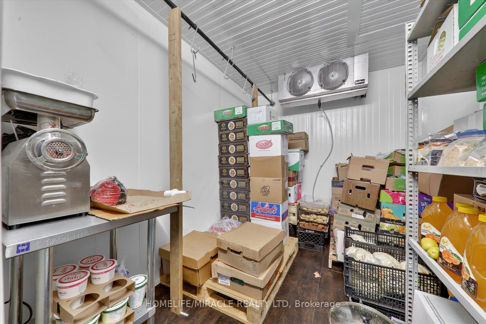 3230 Eglinton Avenue E A & B Property Photo 25