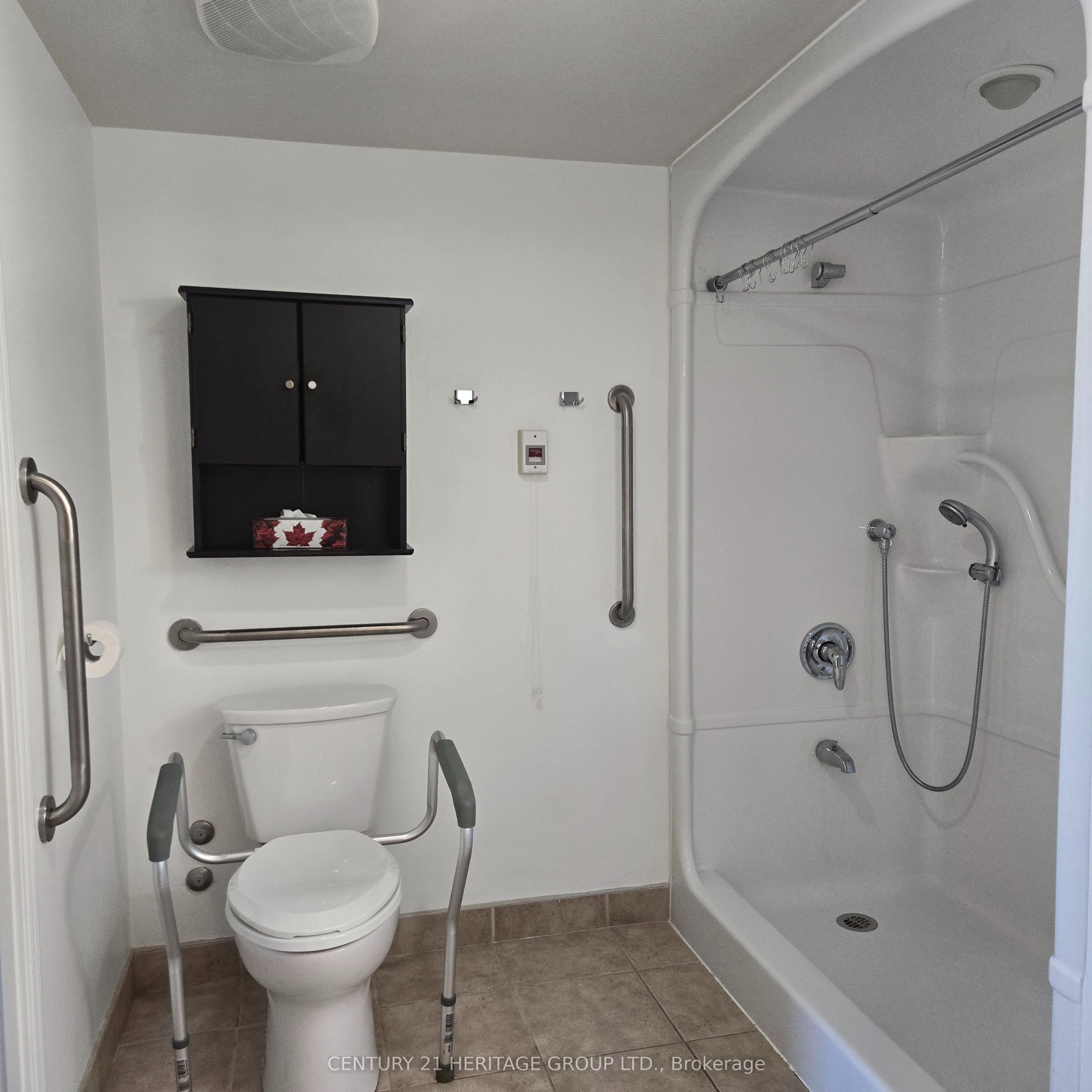 90 Scottfield Drive 319 Property Photo 9