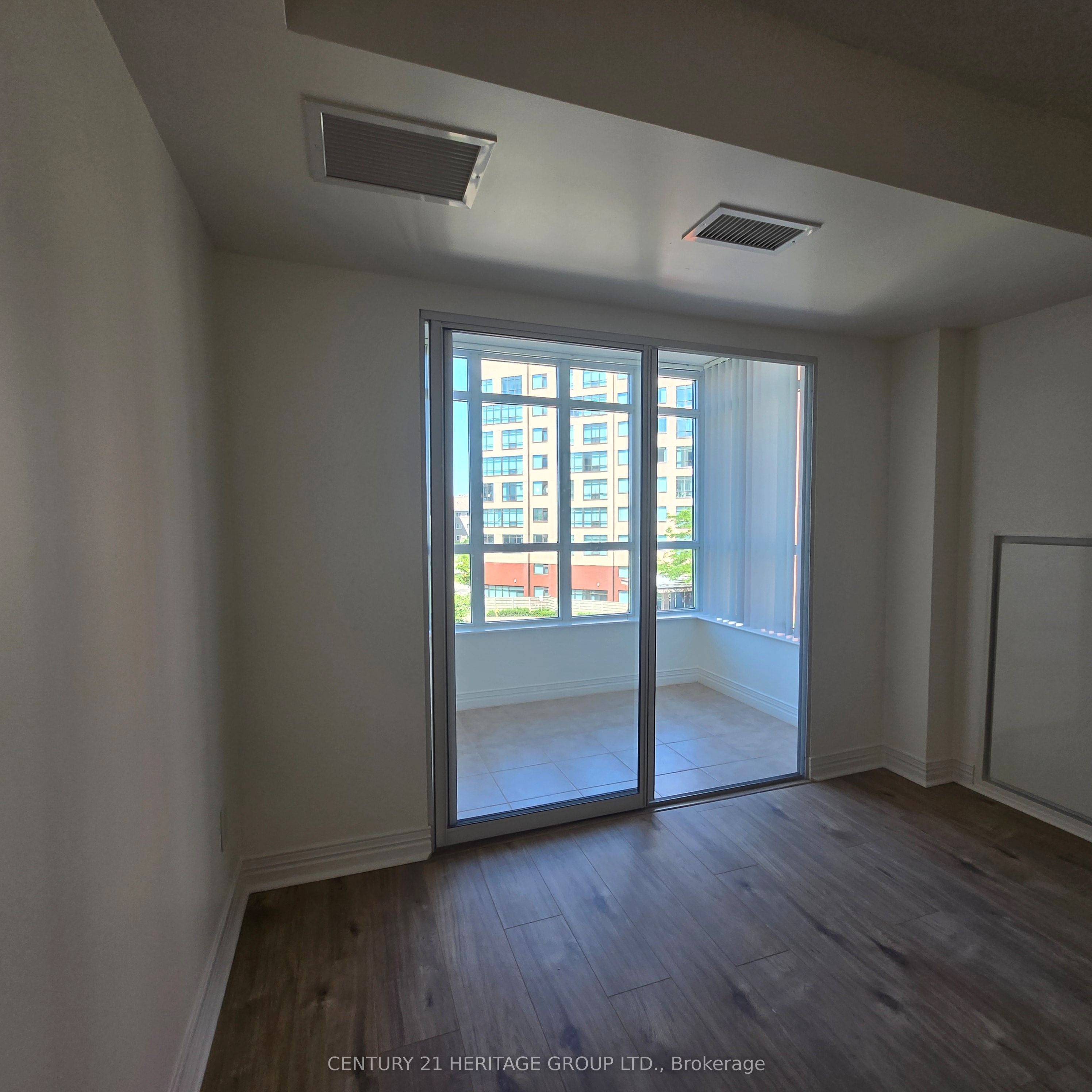 90 Scottfield Drive 319 Property Photo 13