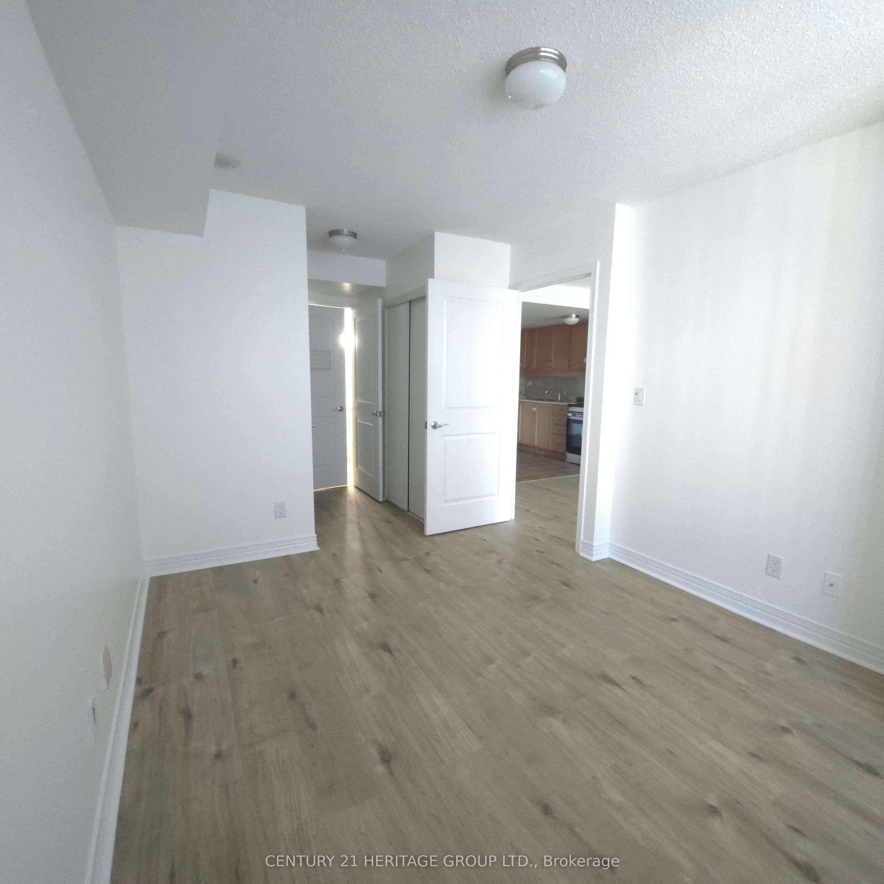 90 Scottfield Drive 319 Property Photo 28