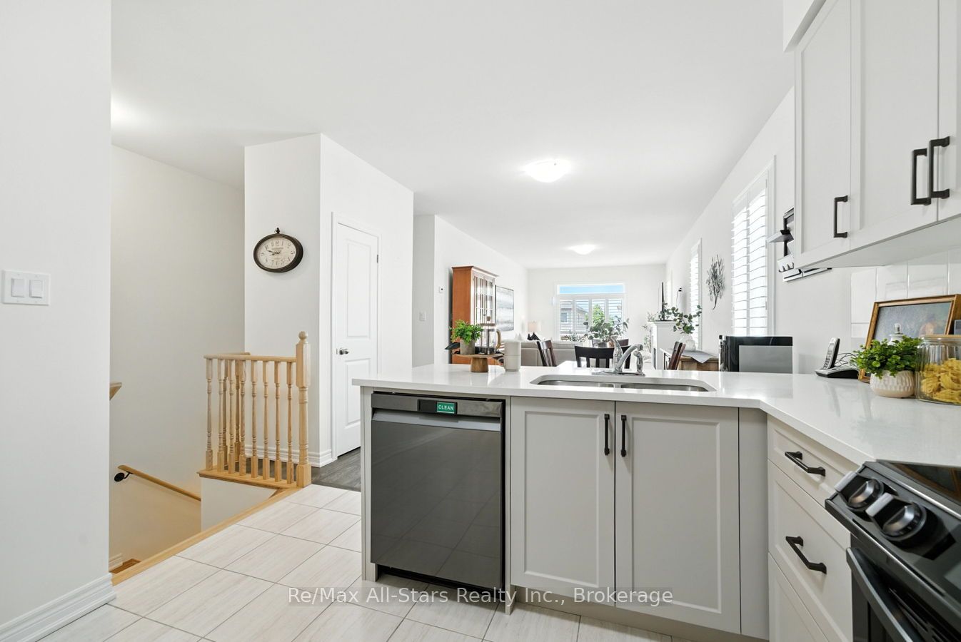89 Forestlane Way Property Photo 9