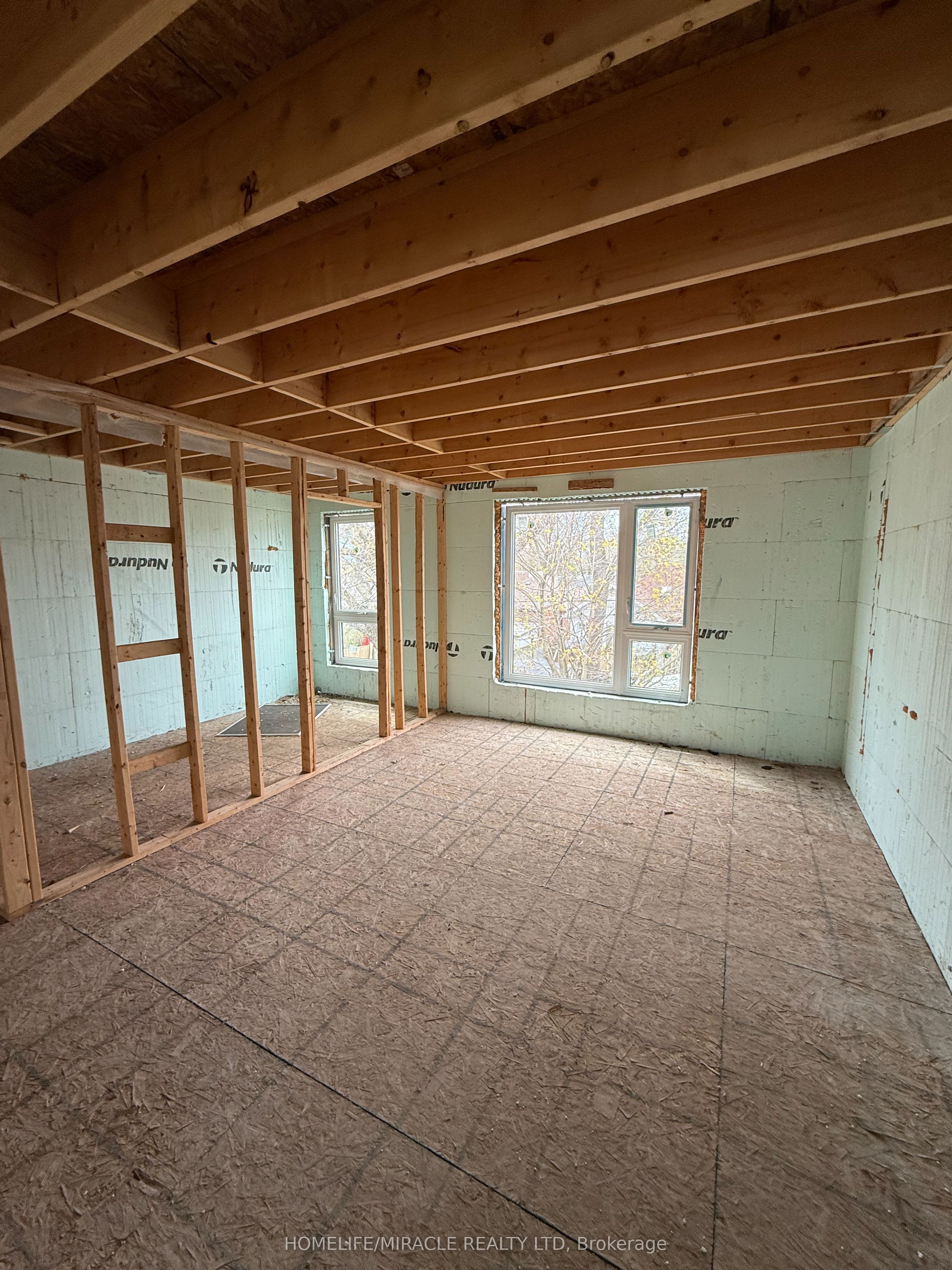 42 August Avenue Property Photo 14