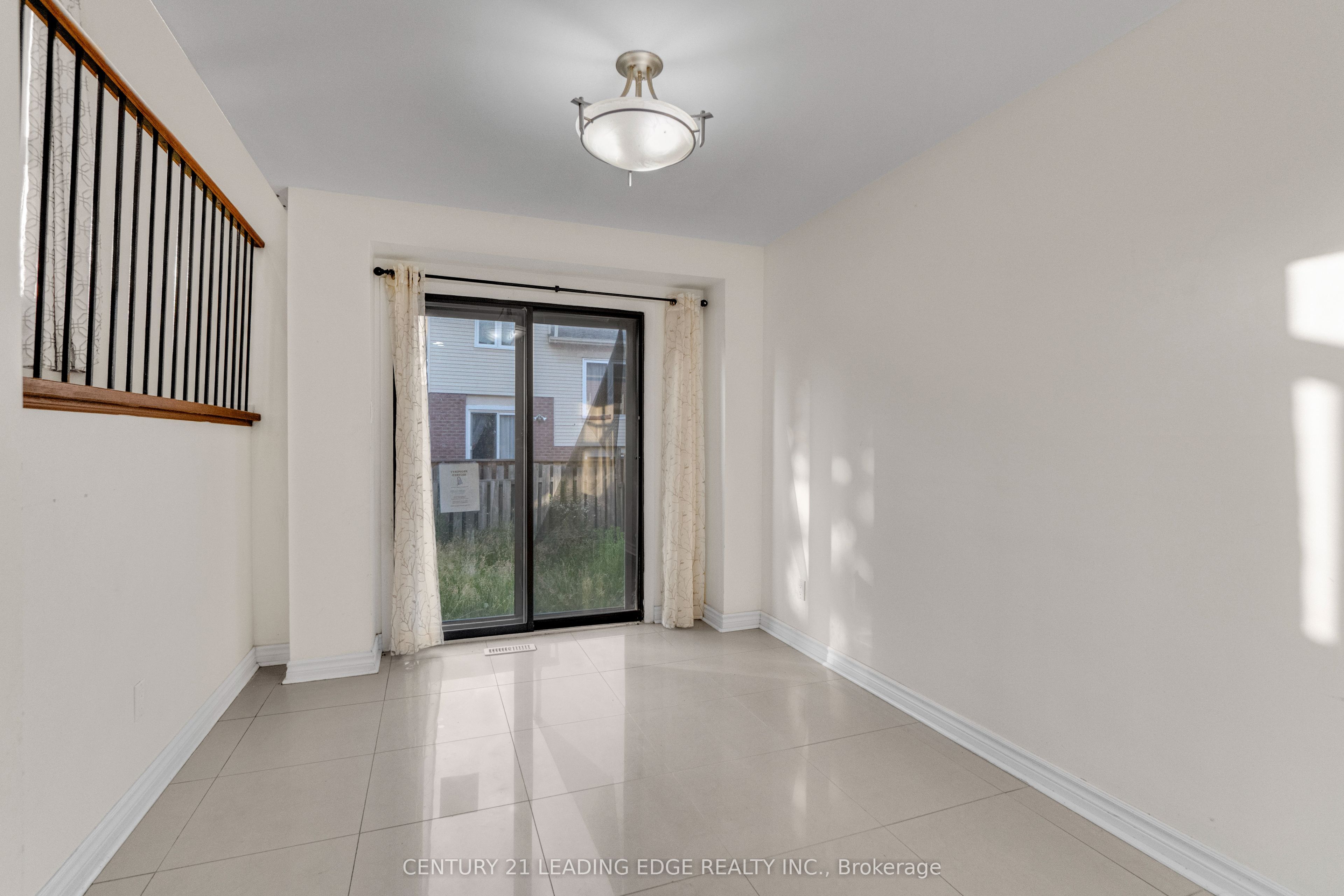 5 Kimbercroft Court Property Photo 8