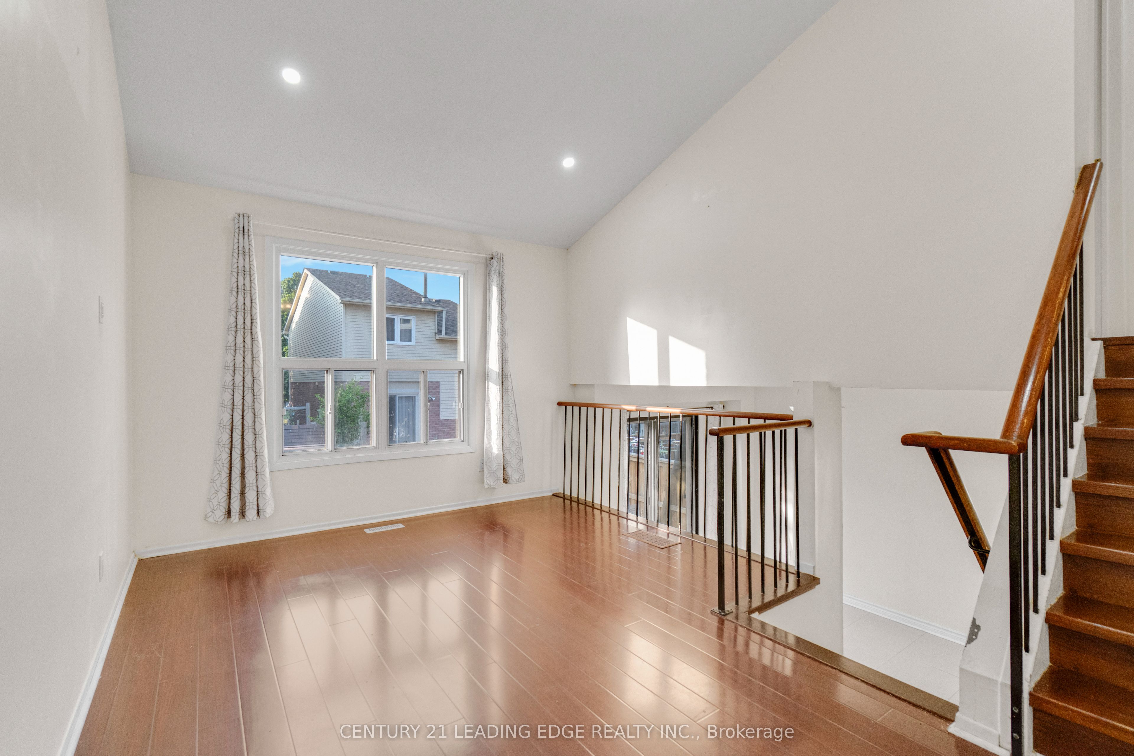 5 Kimbercroft Court Property Photo 10