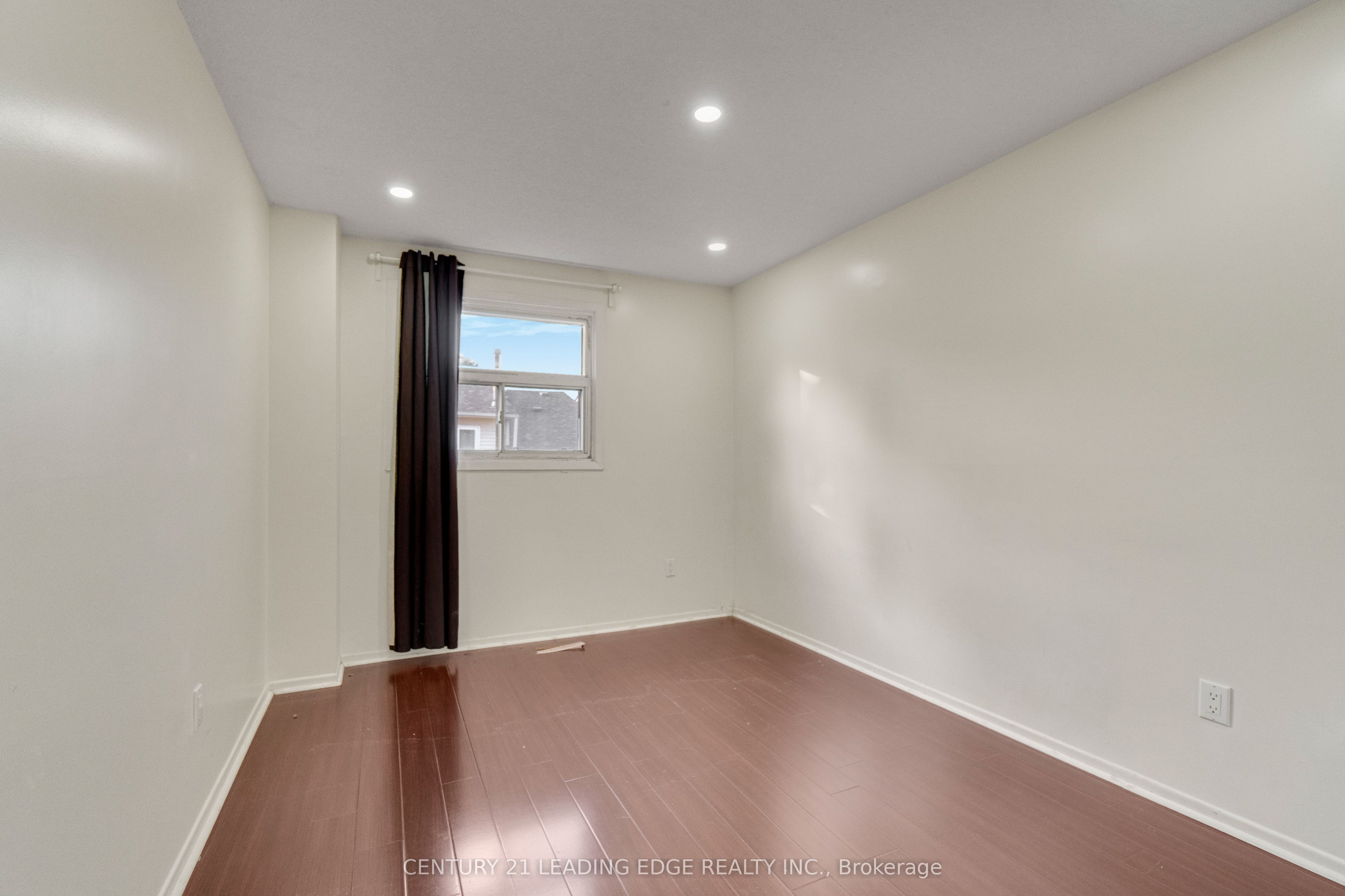 5 Kimbercroft Court Property Photo 19