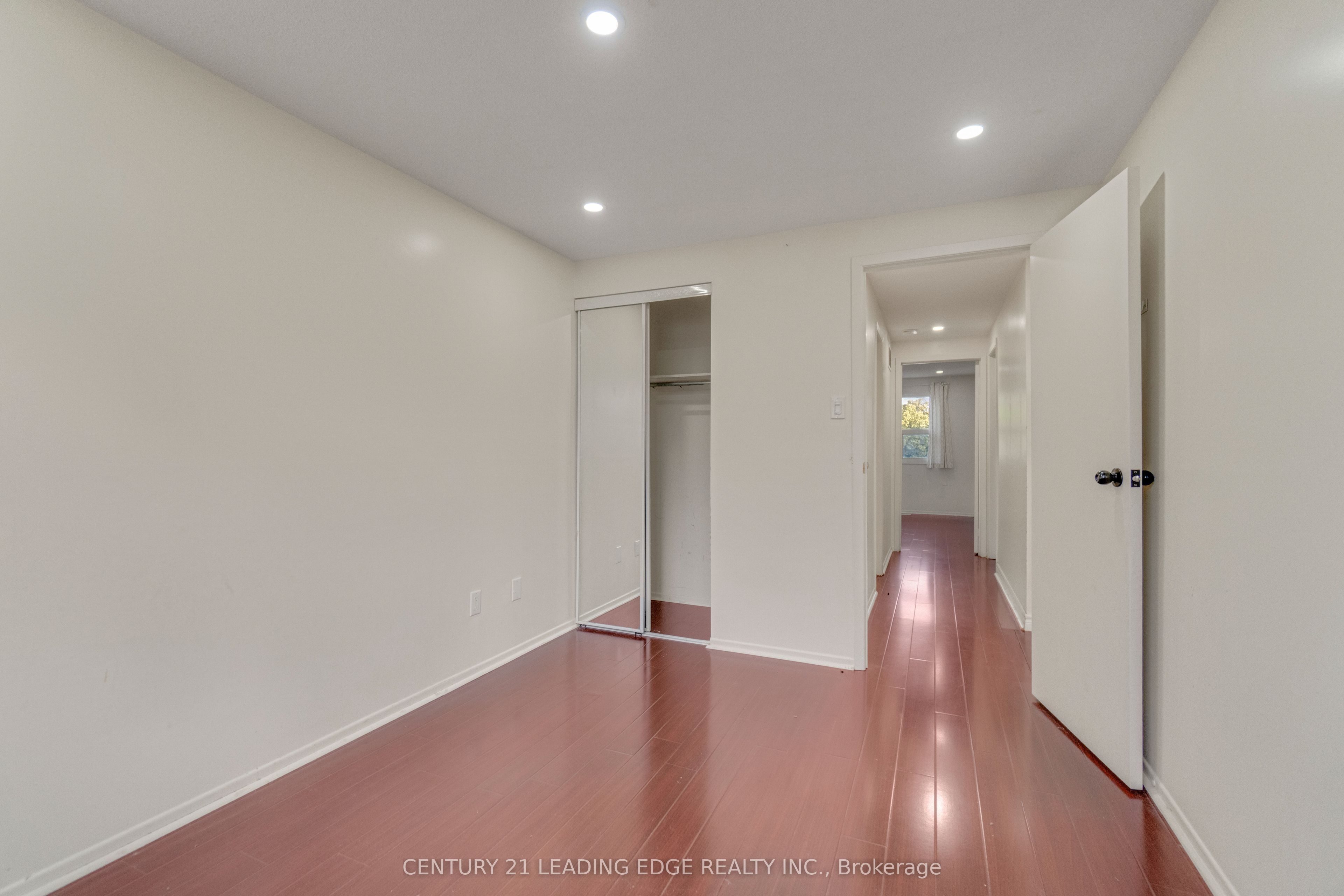 5 Kimbercroft Court Property Photo 27