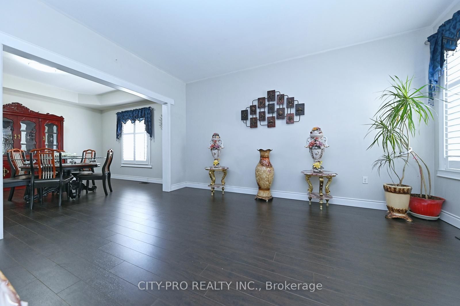 1178 Salmers Drive Property Photo 8