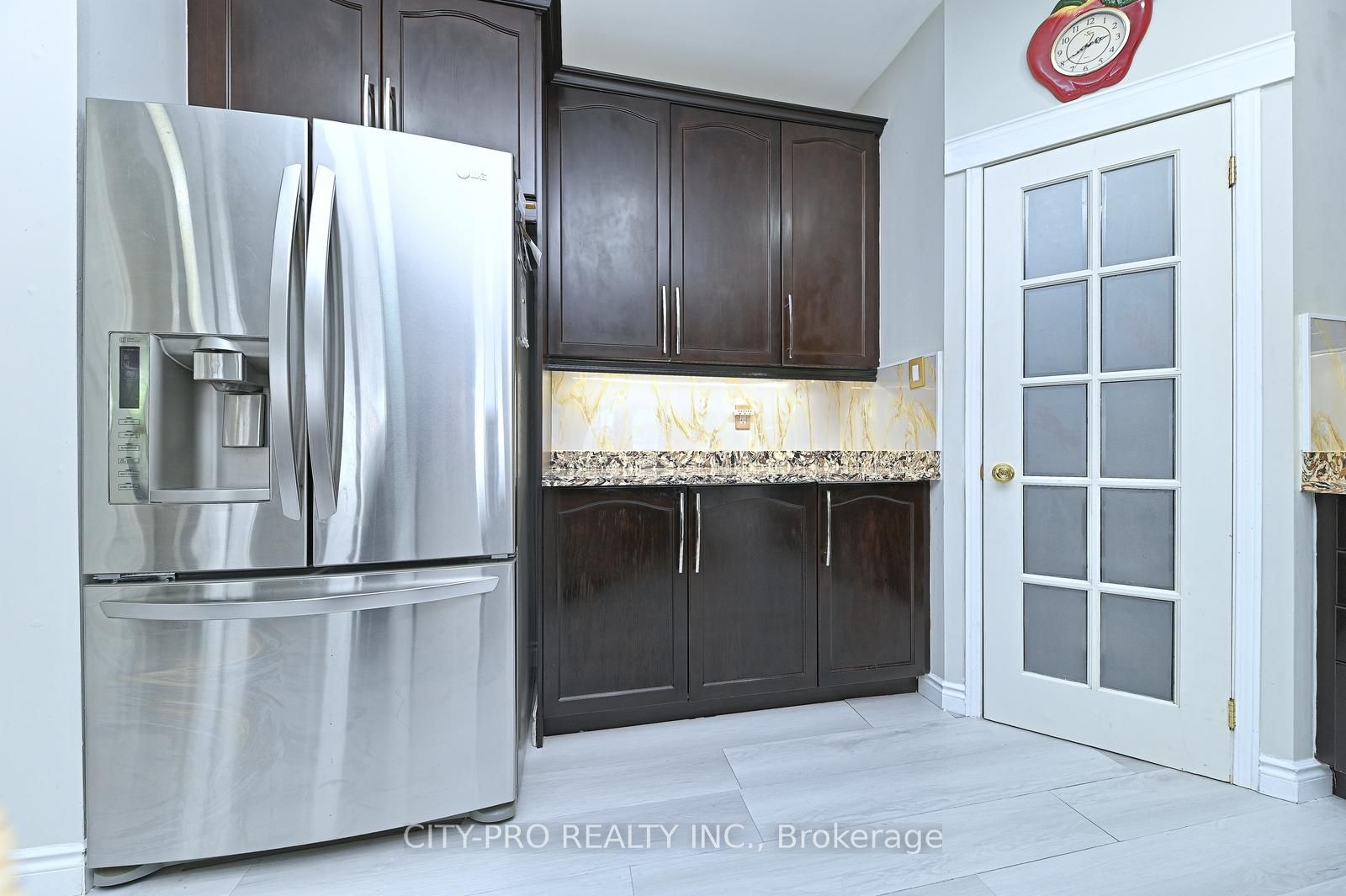 1178 Salmers Drive Property Photo 20