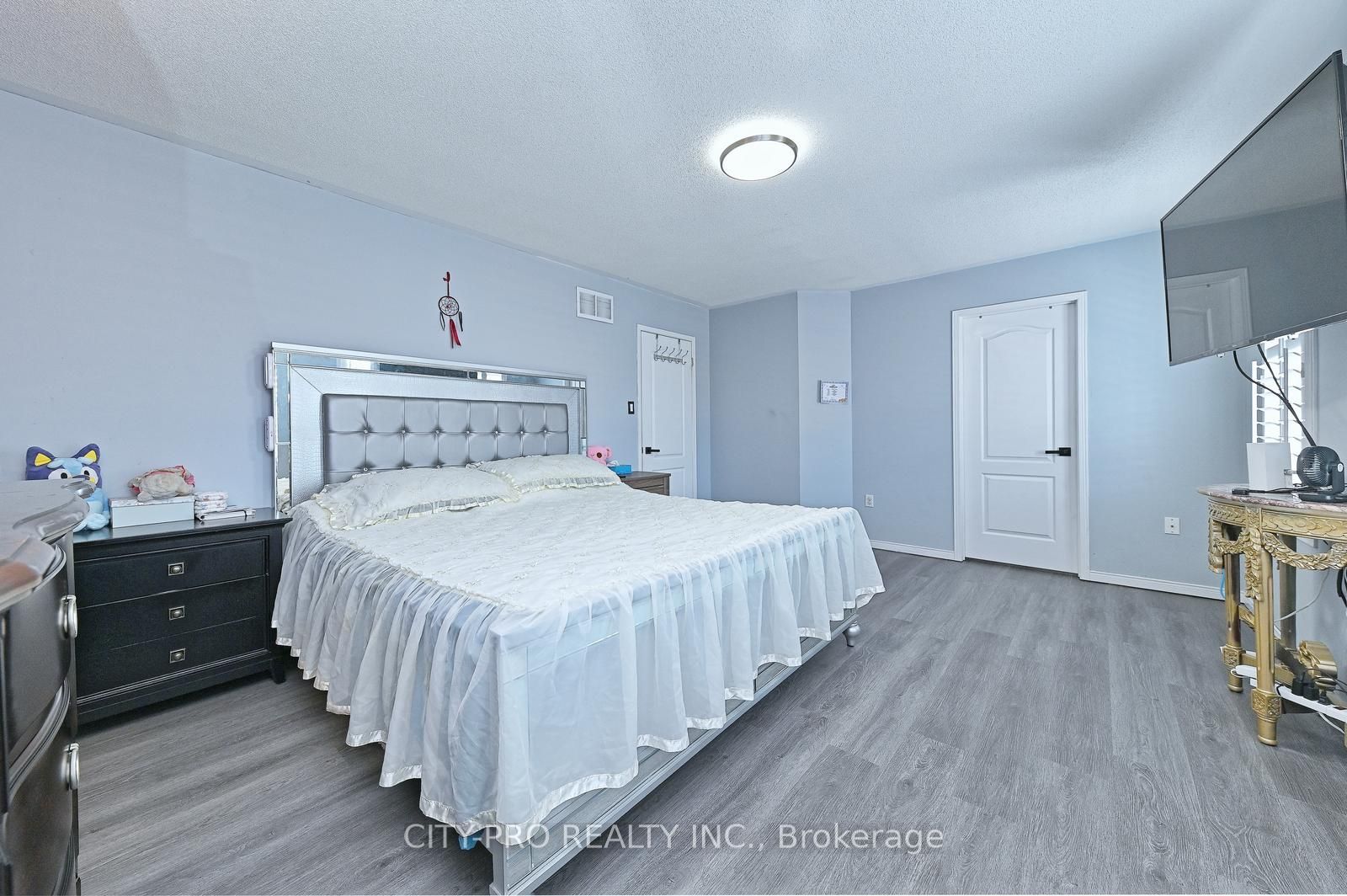 1178 Salmers Drive Property Photo 26