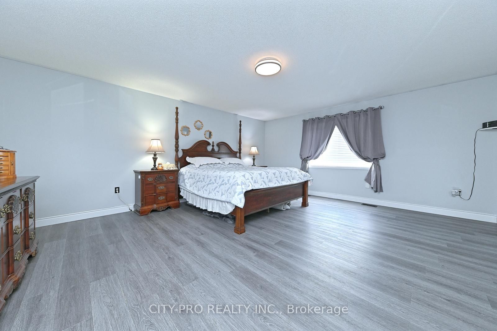 1178 Salmers Drive Property Photo 29