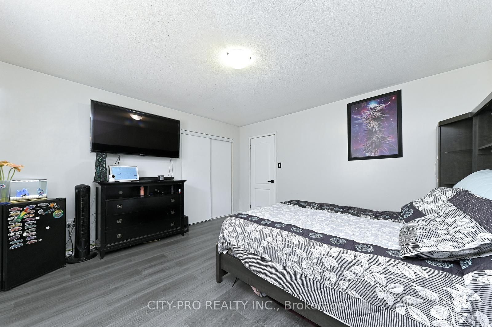 1178 Salmers Drive Property Photo 34