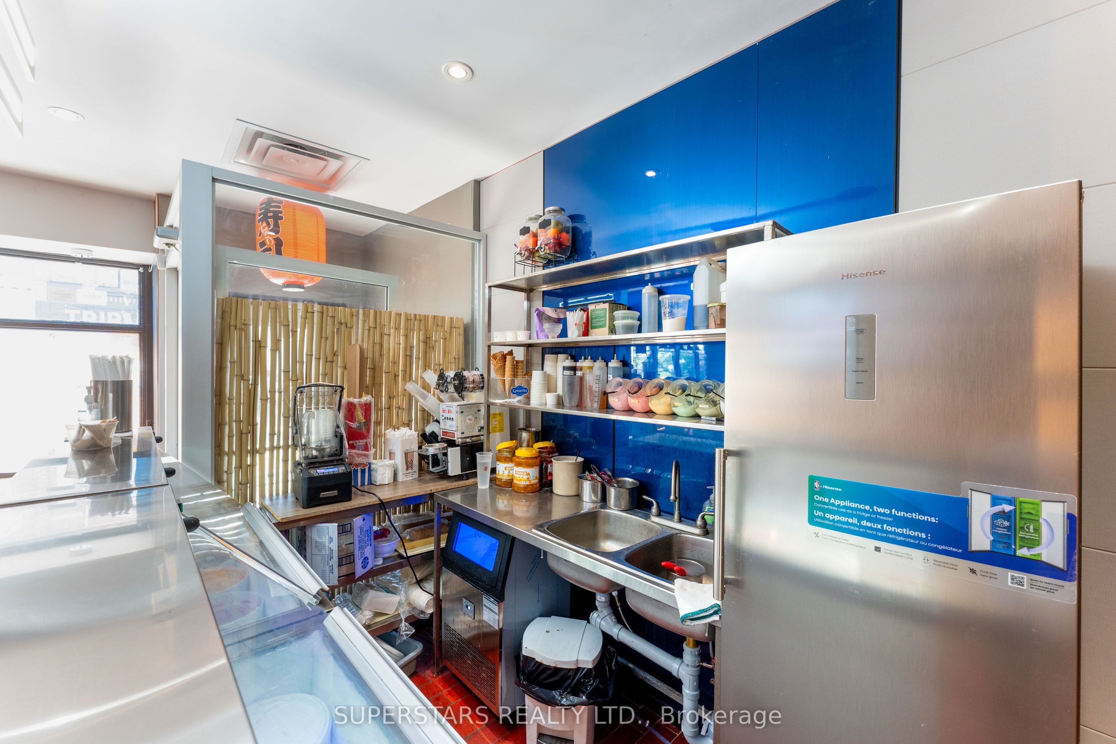 155 Queen Street Property Photo 7