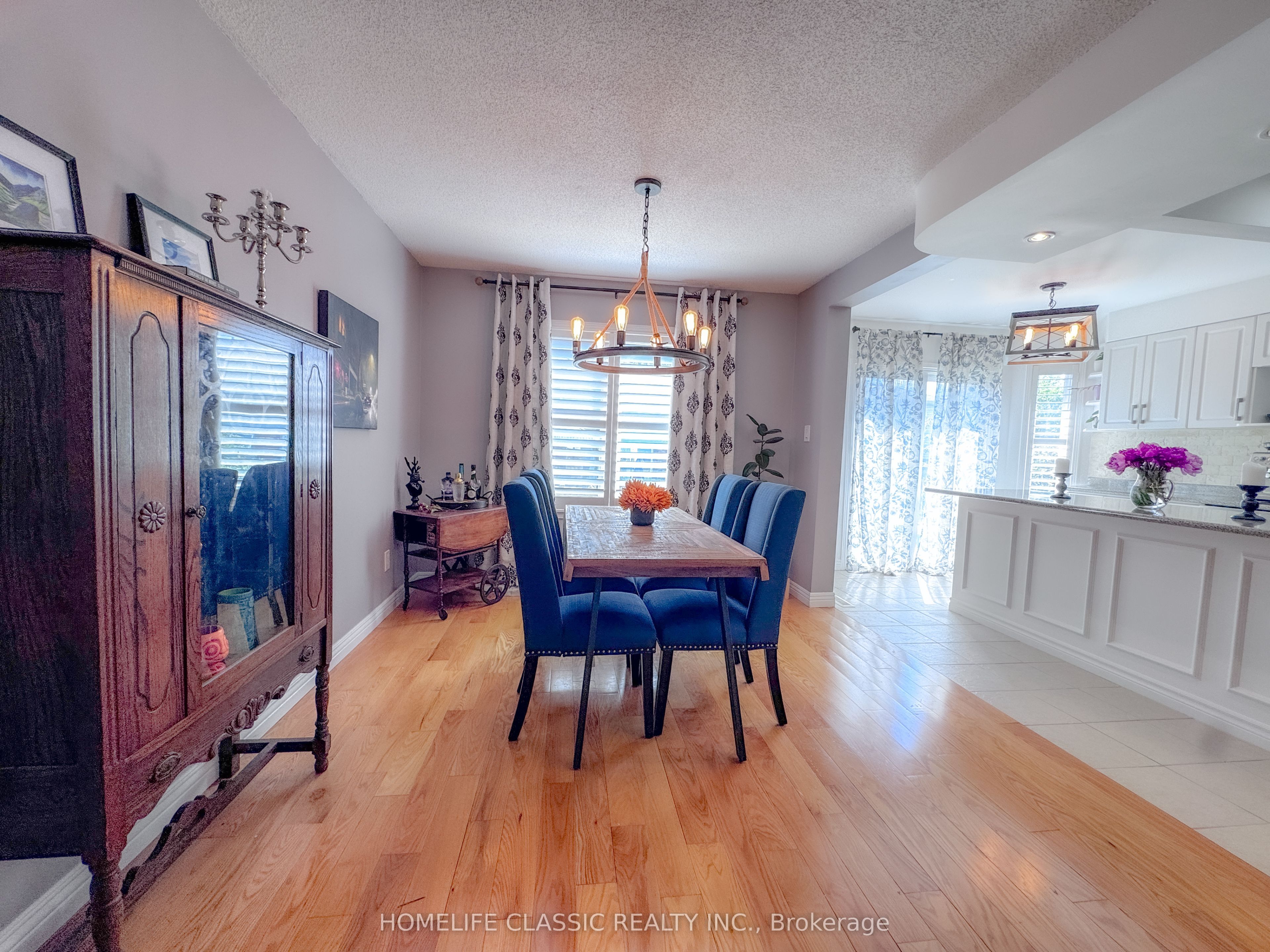 67 Andona Crescent Property Photo 2
