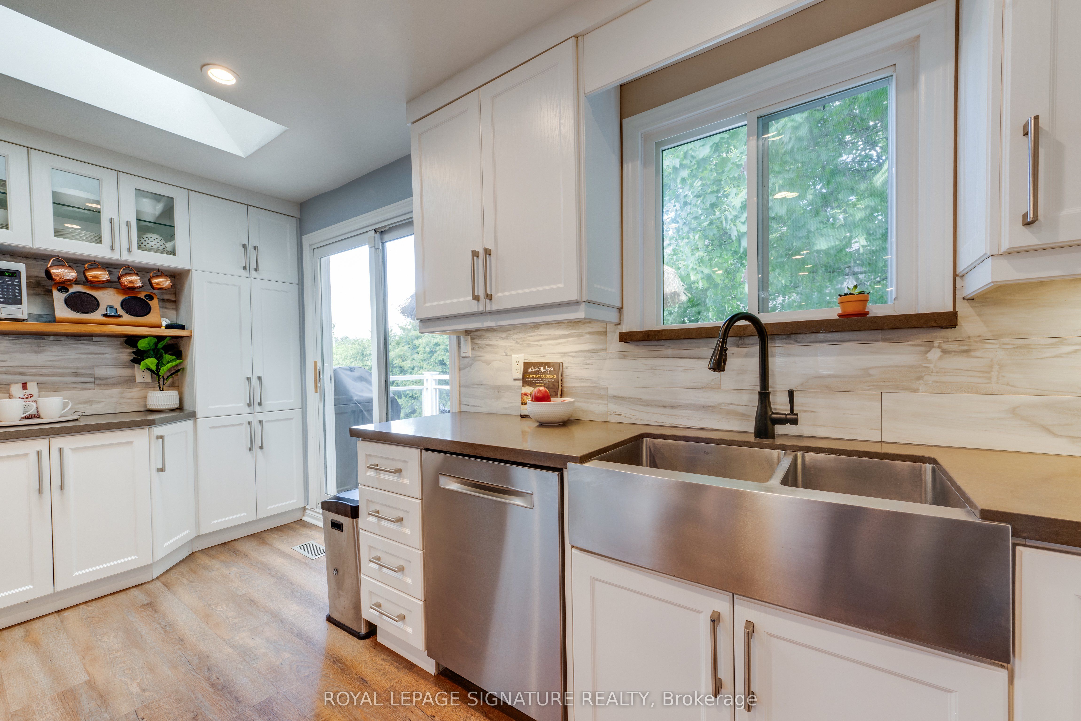 361 Dyson Road Property Photo 10