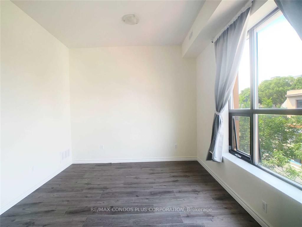 721 Danforth Avenue Property Photo 7