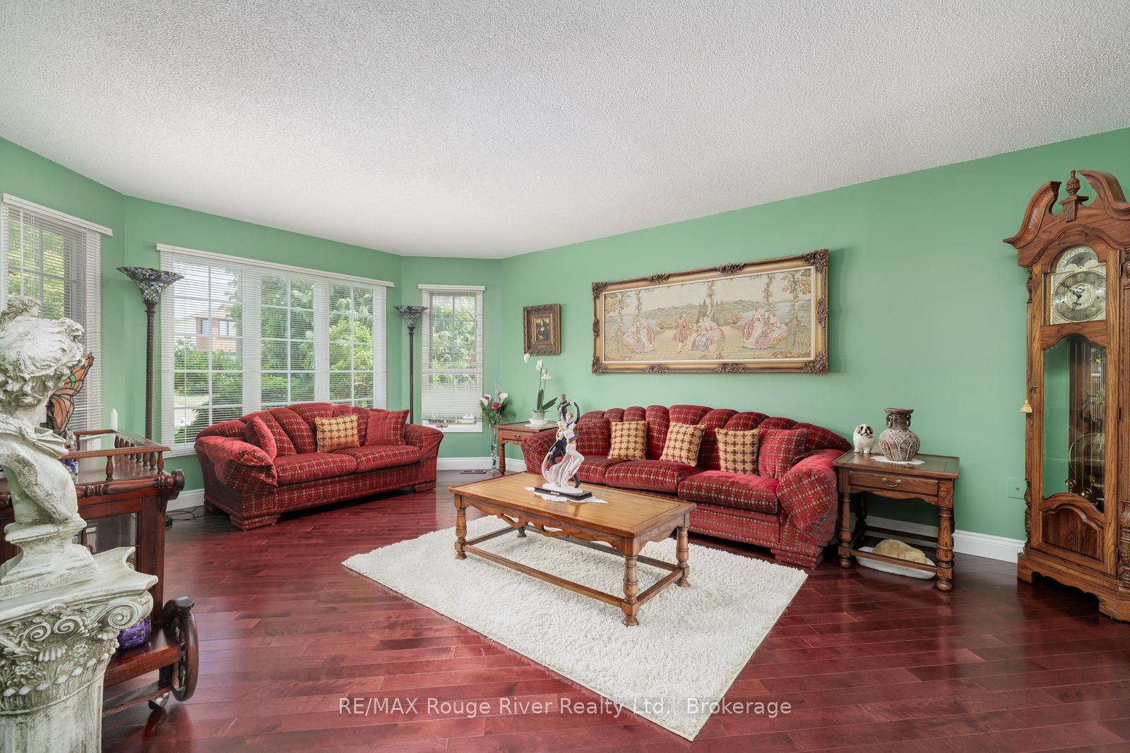 1106 Ridge Valley Drive Property Photo 6