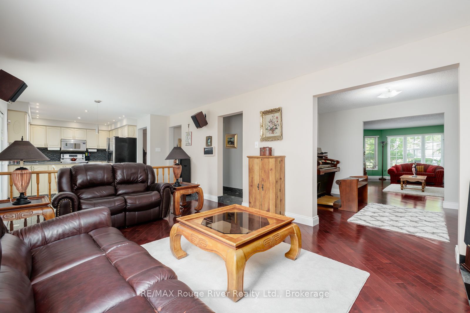 1106 Ridge Valley Drive Property Photo 10