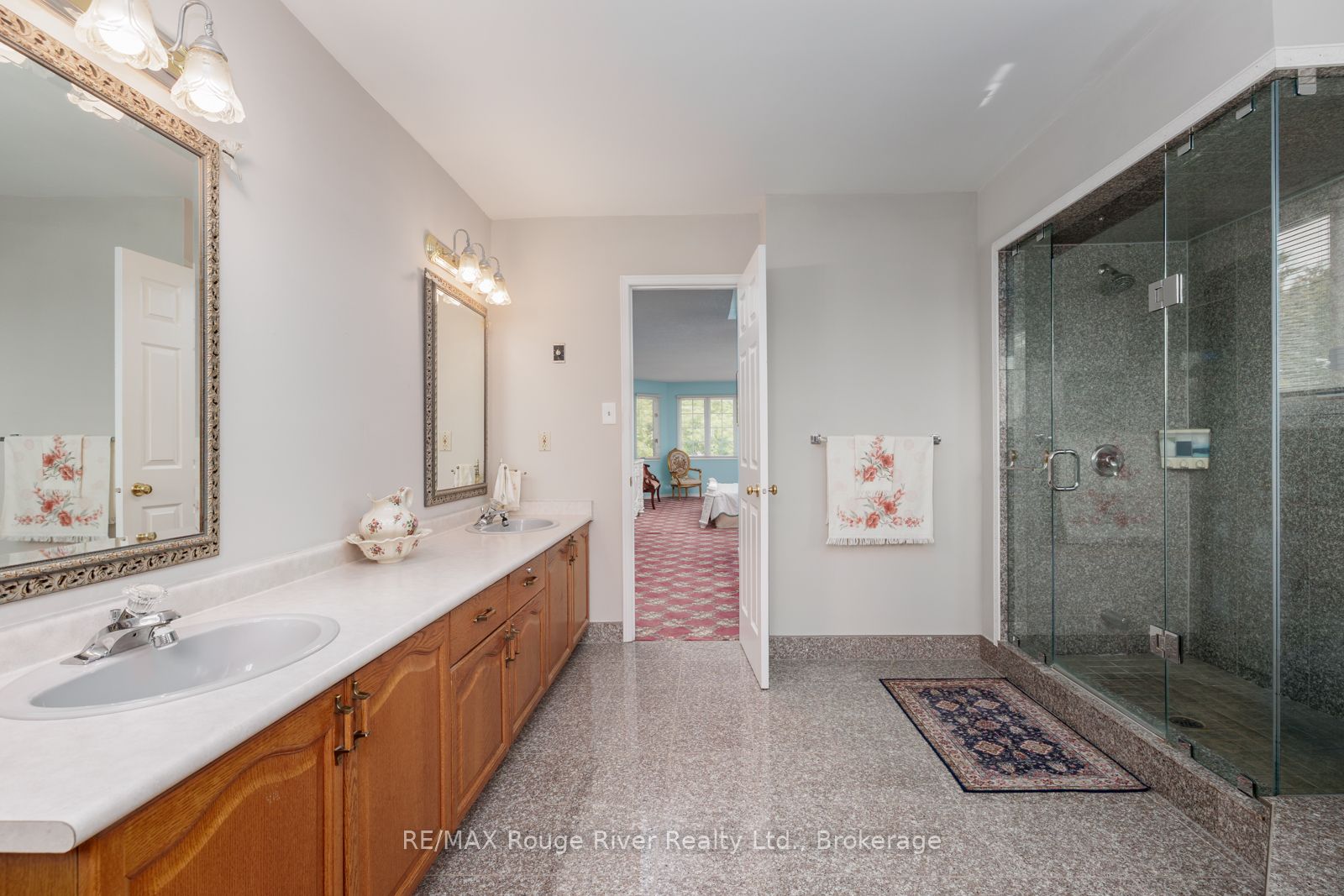1106 Ridge Valley Drive Property Photo 28