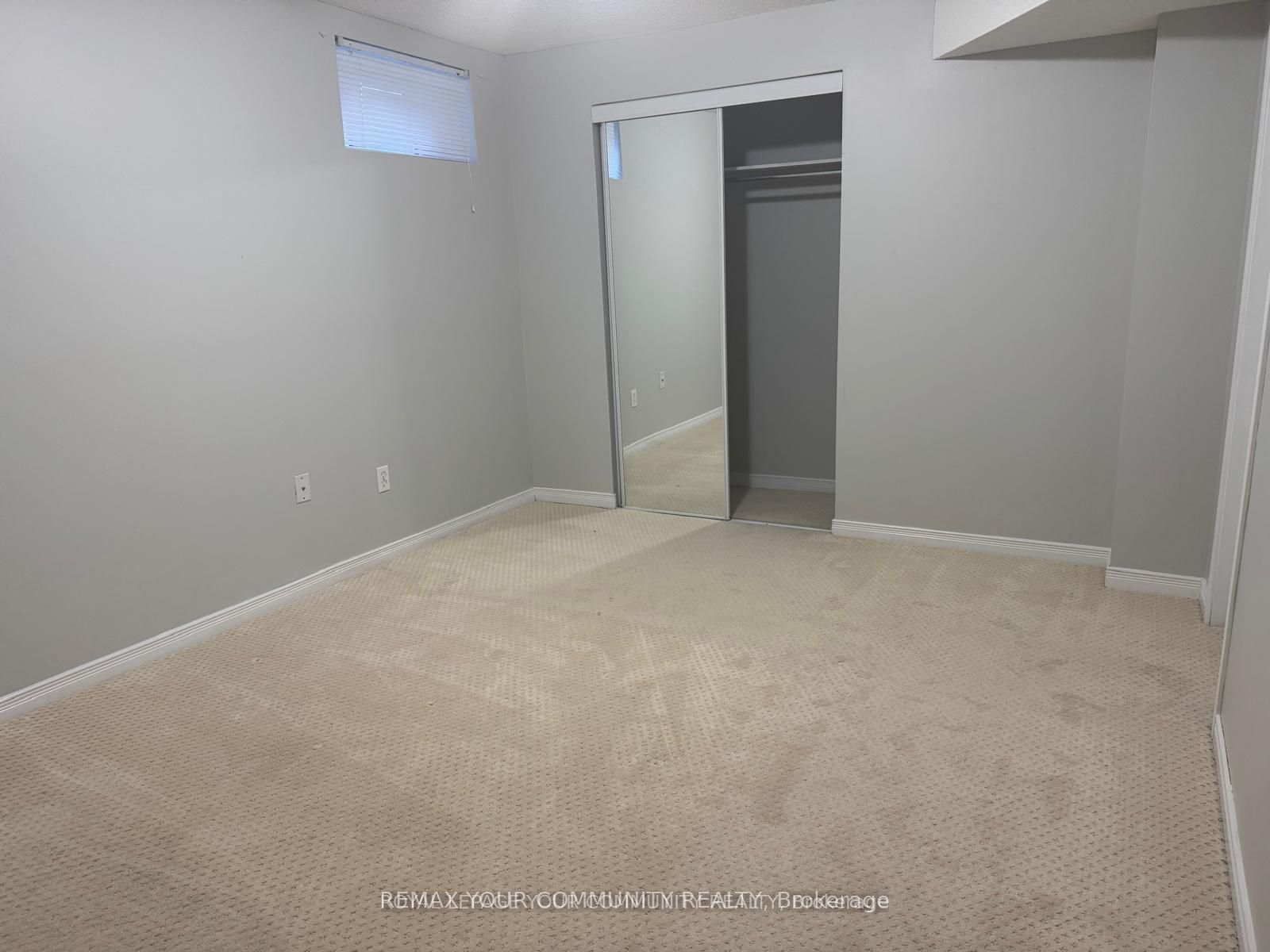 65 Dakin Drive S Property Photo 9