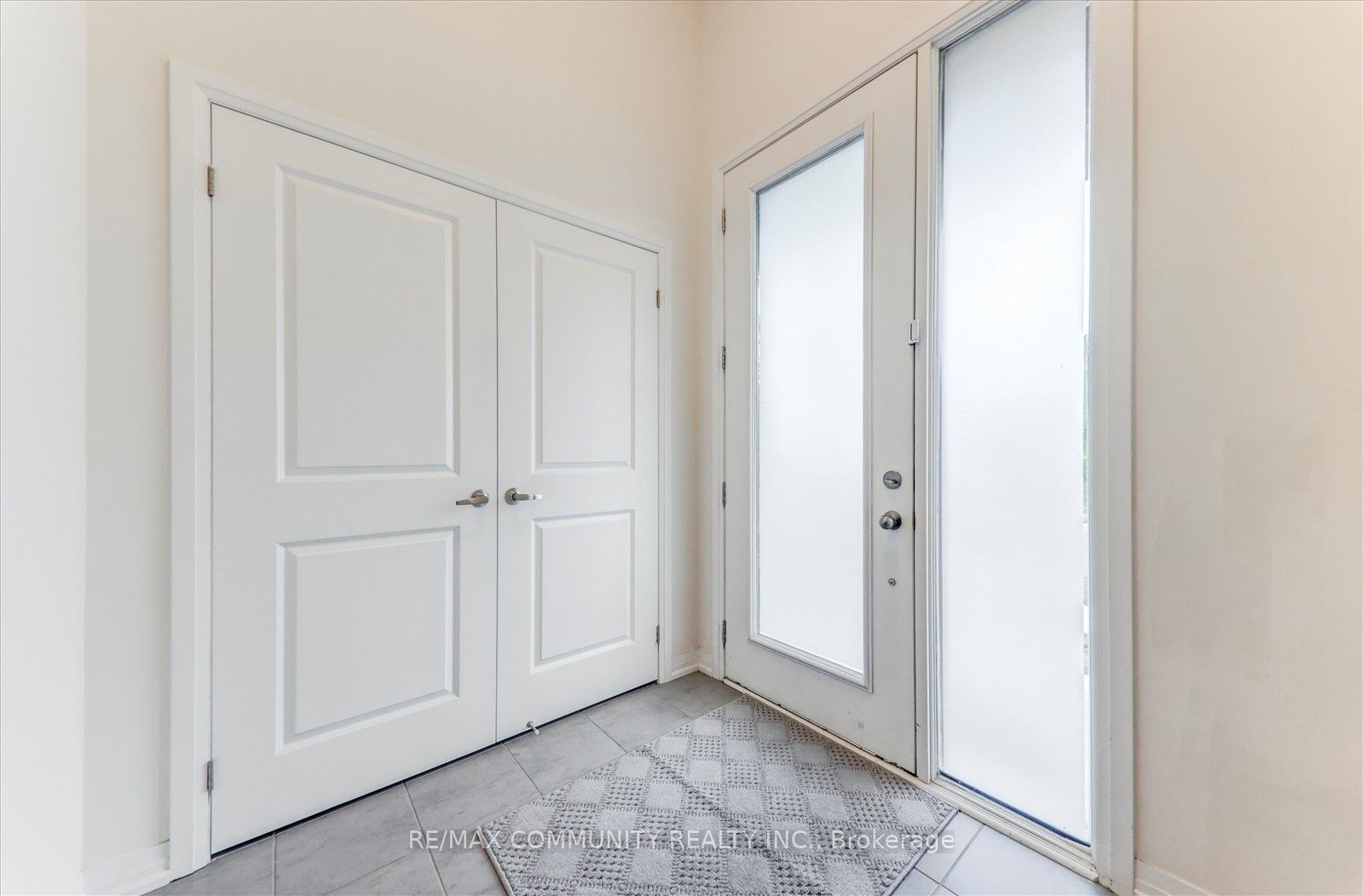 124 Ogston Crescent Property Photo 15