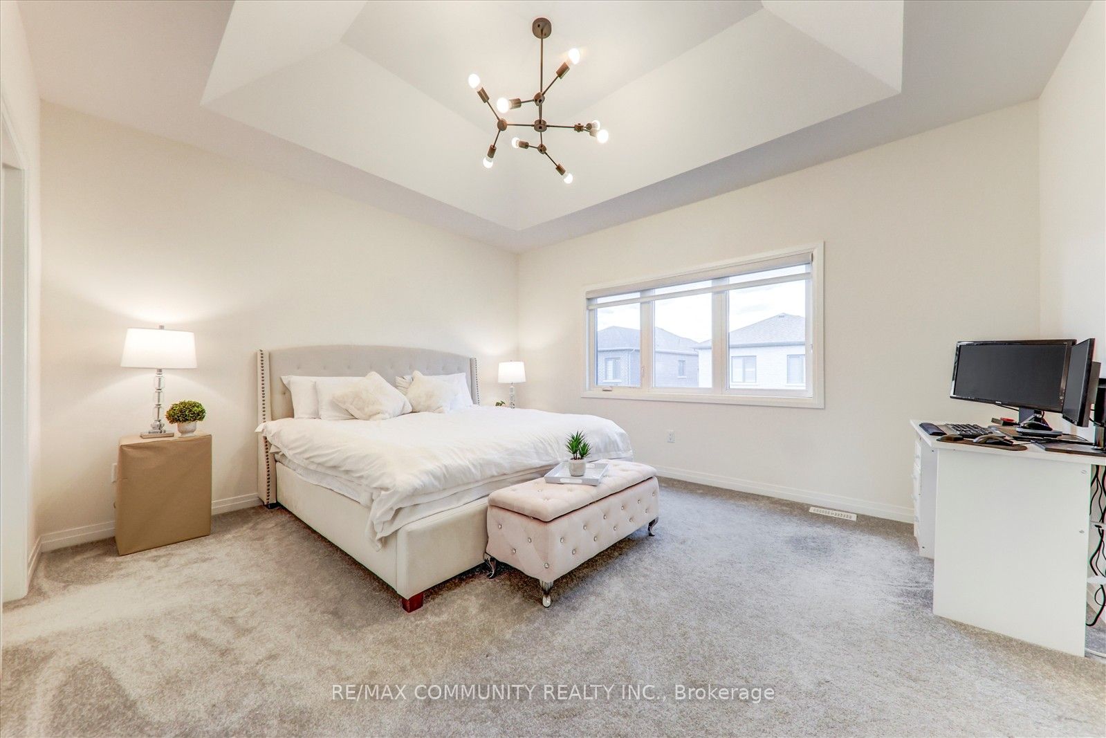 124 Ogston Crescent Property Photo 37